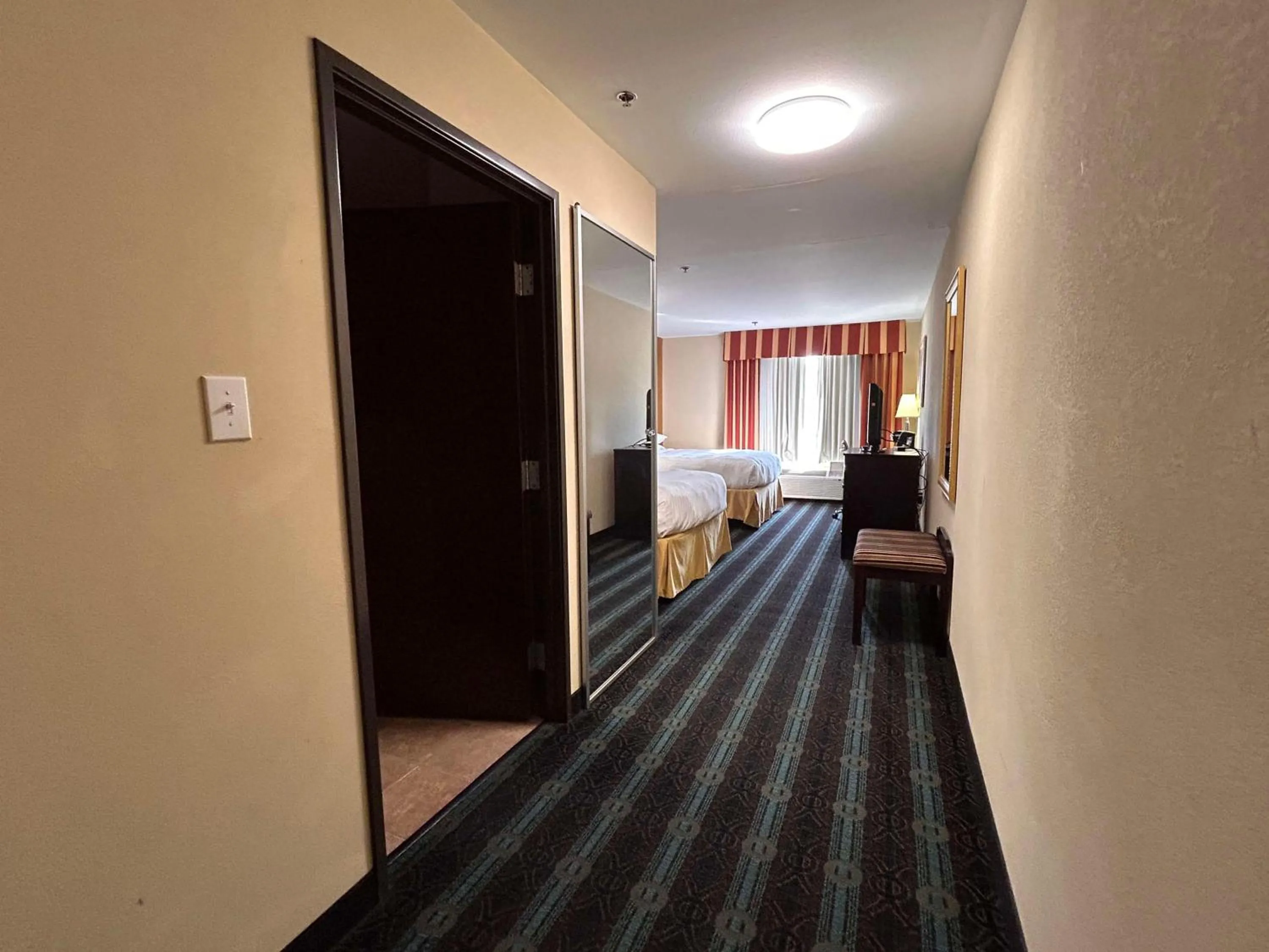 Queen Suite with Two Queen Beds - Non-Smoking in Express Inn Leesville Ft Johnson, SureStay Collection by Best Western