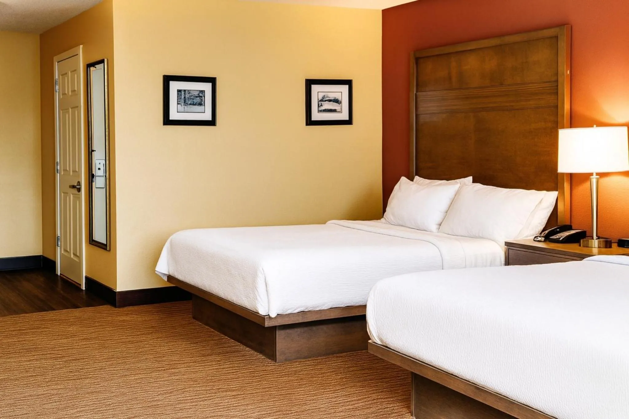 Standard Queen Room with Two Queen Beds - Communications Accessible in Holiday Inn Santee by IHG