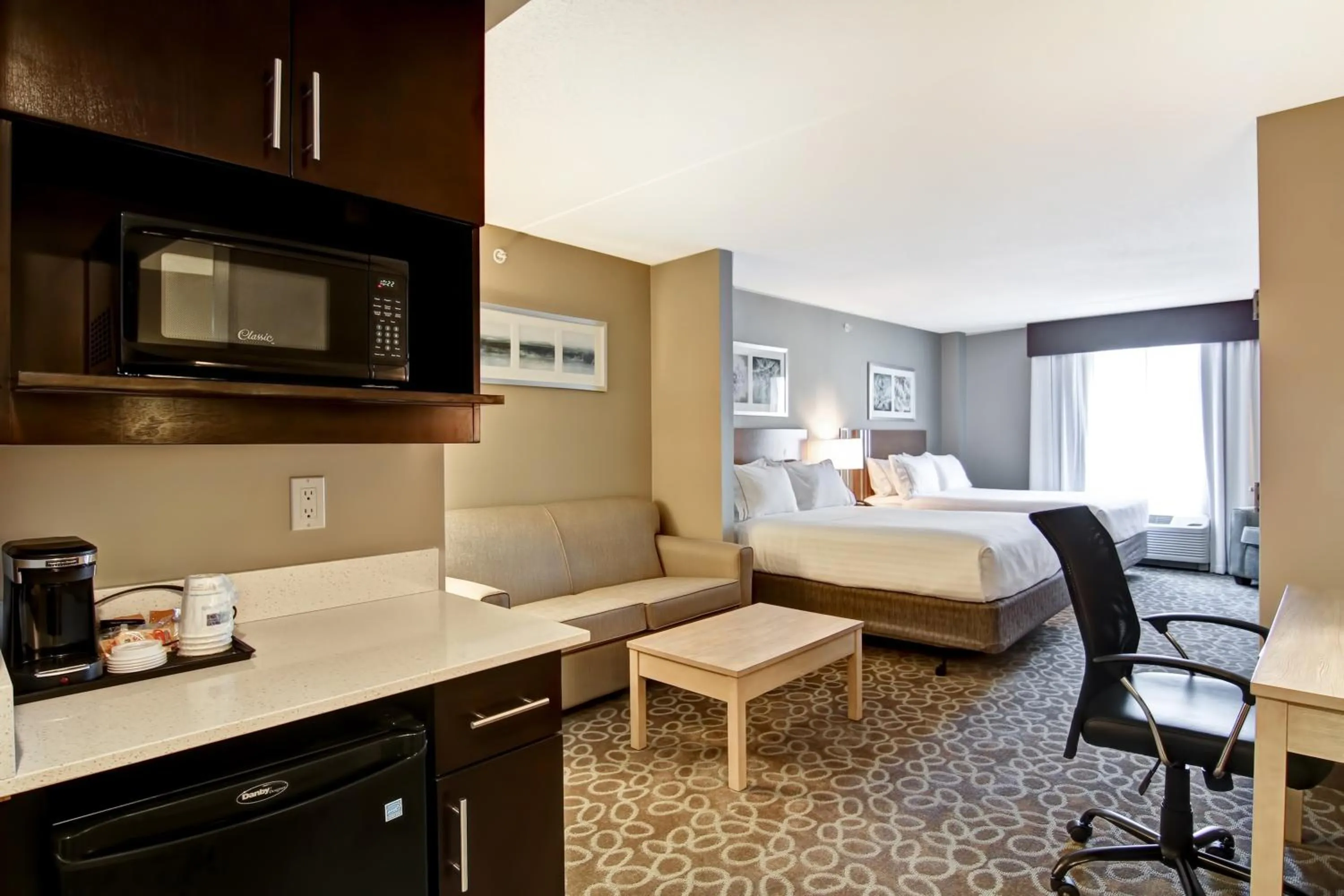 Queen Suite with Two Queen Beds and Sofa Bed in Holiday Inn Express & Suites Oshawa Downtown - Toronto Area by IHG
