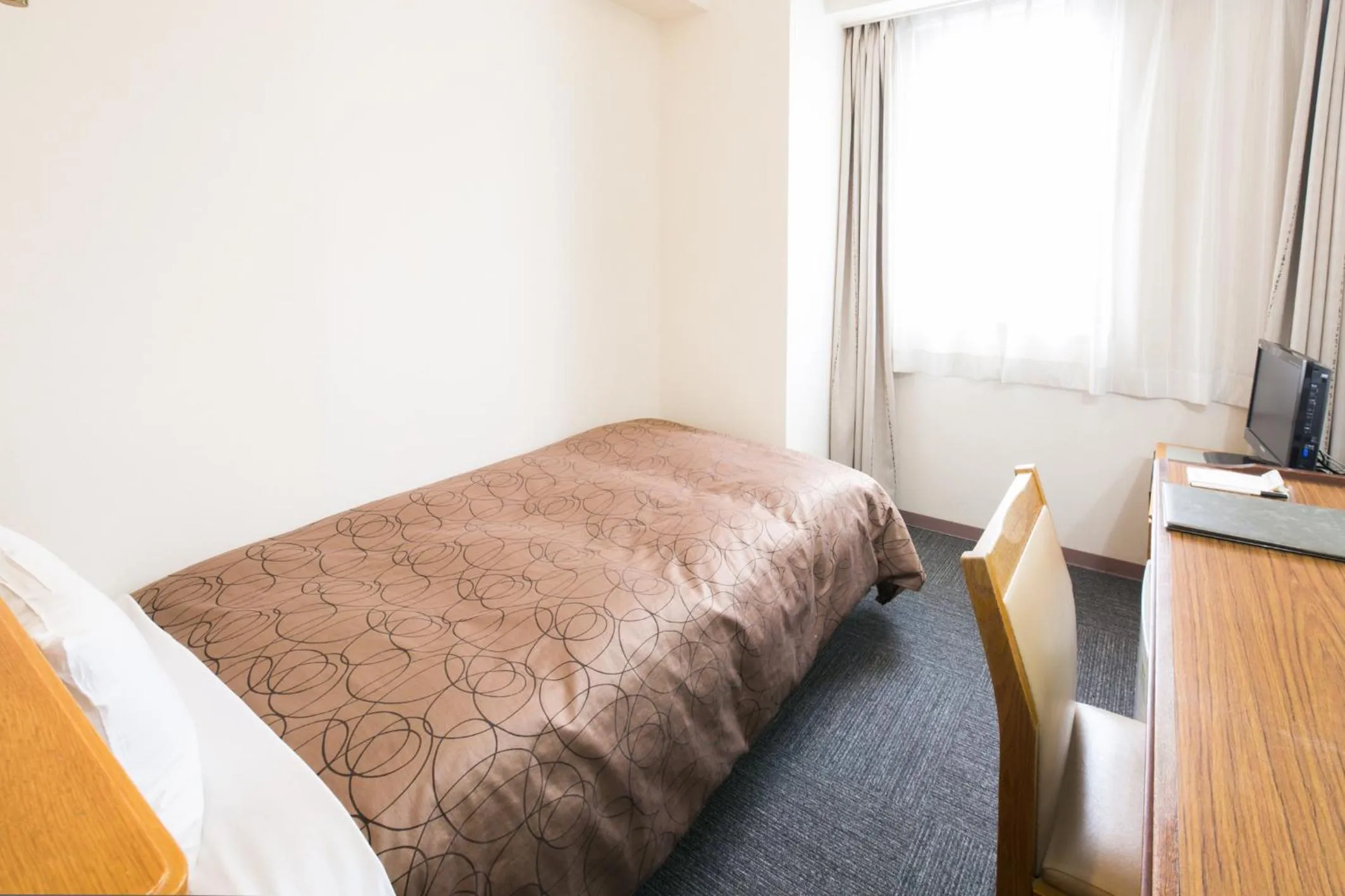 Single Room A - Smoking in Hotel Sunroute Tochigi