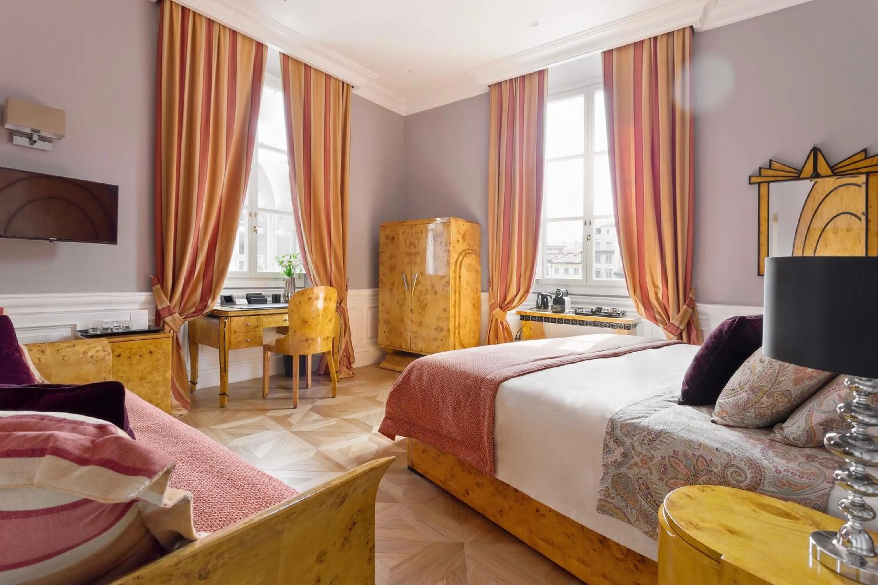 Deluxe King Room in La Maison du Sage