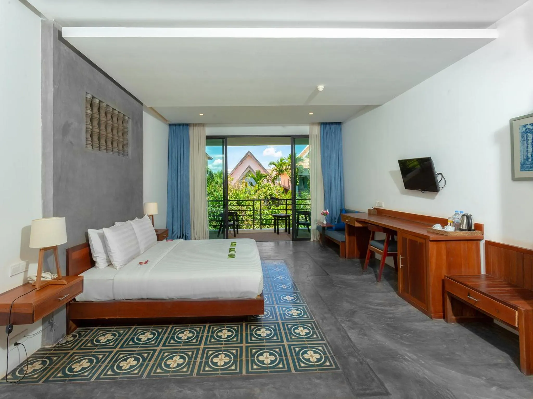 Premier Double or Twin Pool View with Balcony  in Tanei Angkor Resort and Spa