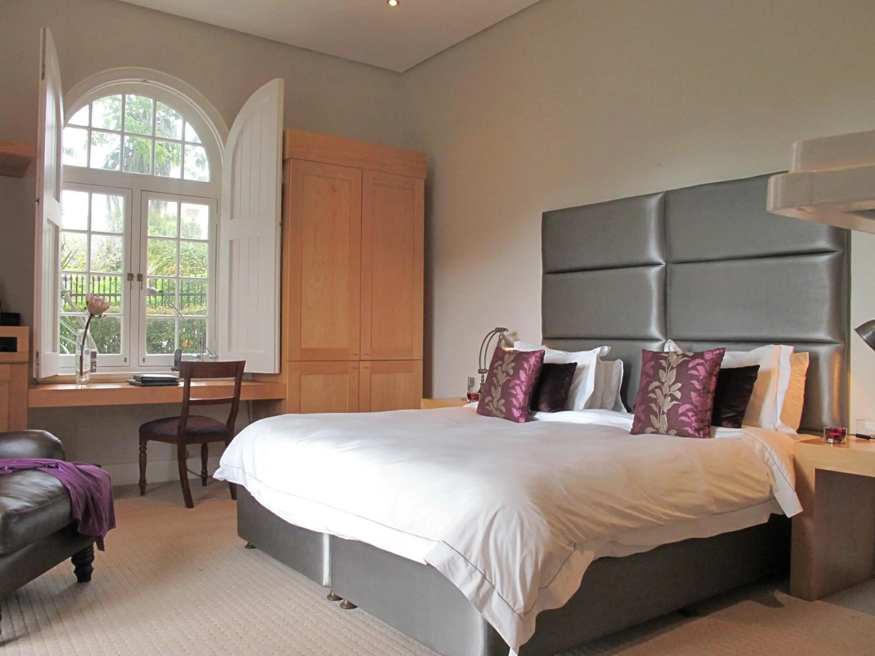 Luxury Double Room in Four Rosmead Boutique Guesthouse