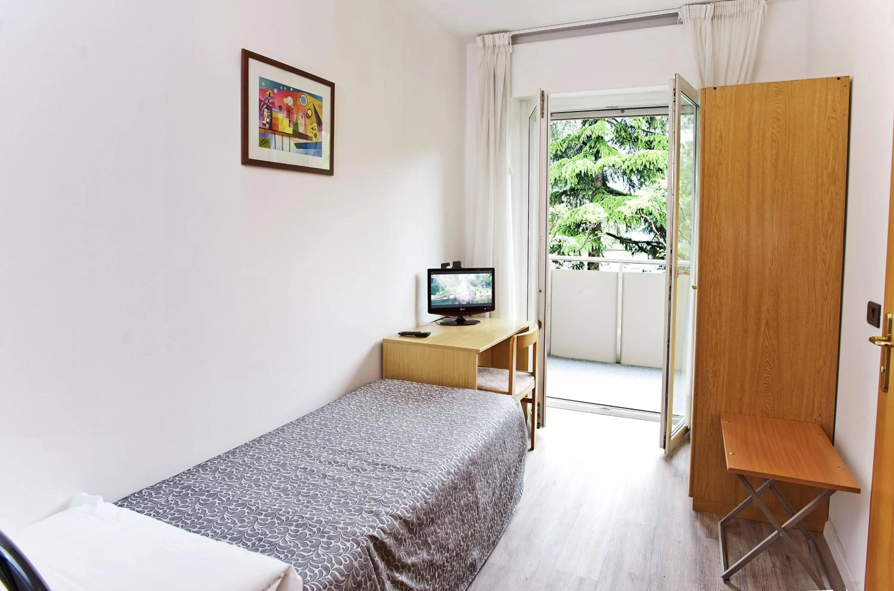 Single Room in Hotel Rubino