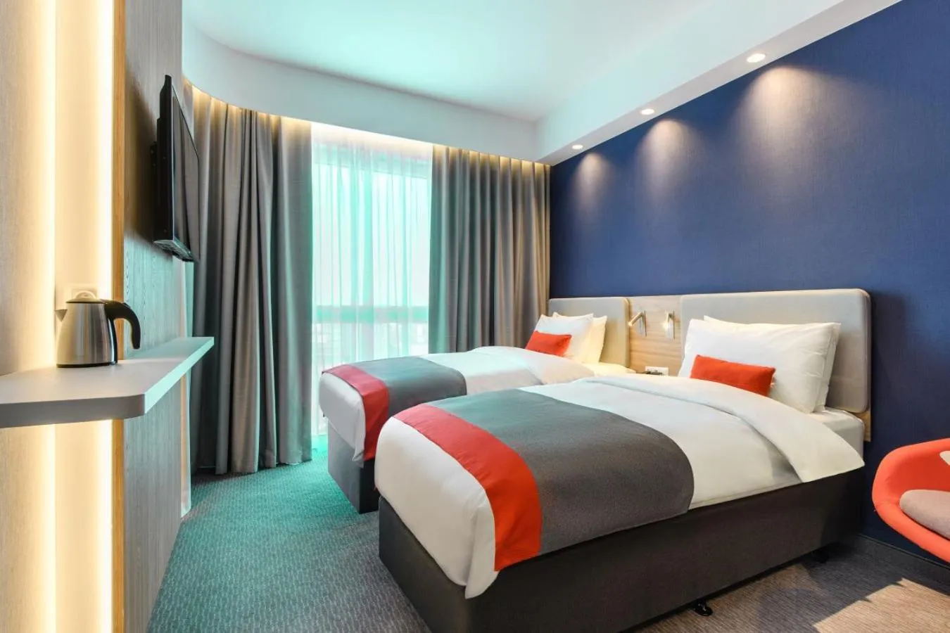 Standard Twin Room with Free Breakfast - Top Floor in Holiday Inn Express Lublin by IHG
