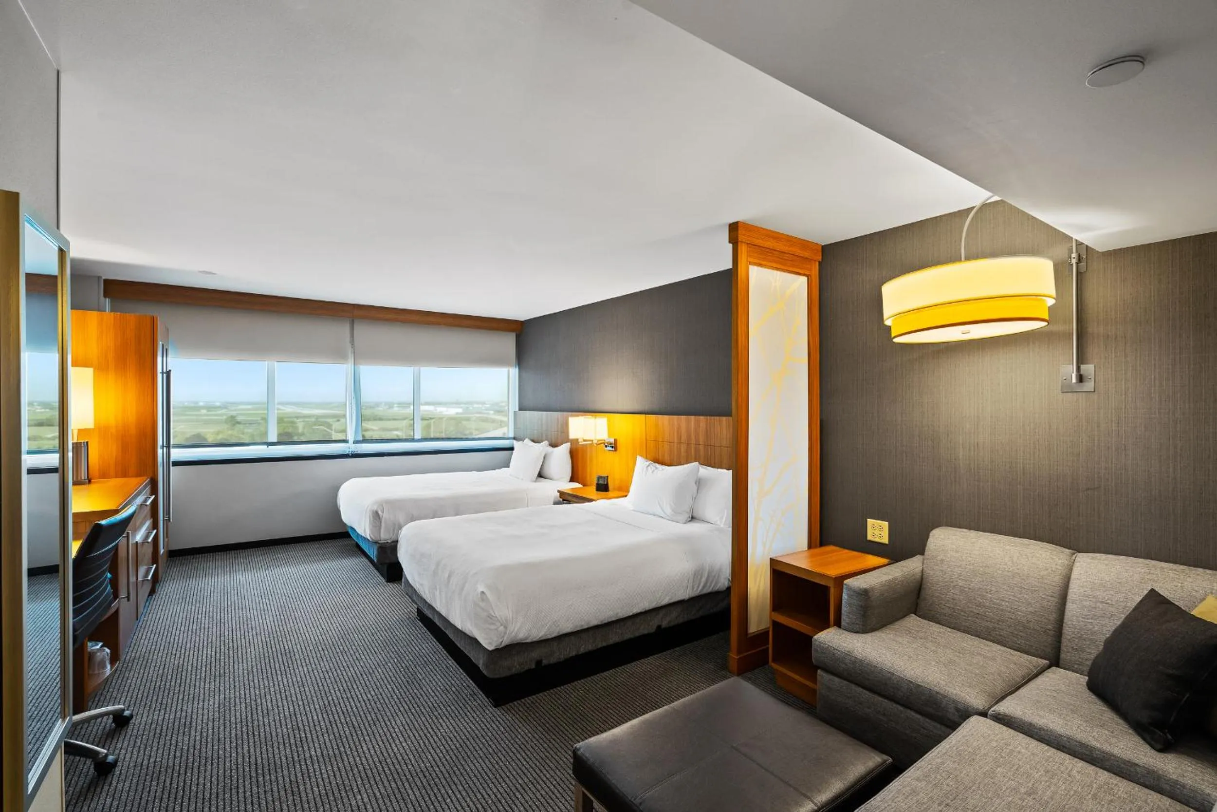 Queen Room with Two Queen Beds in Hyatt Place Chicago O'Hare Airport