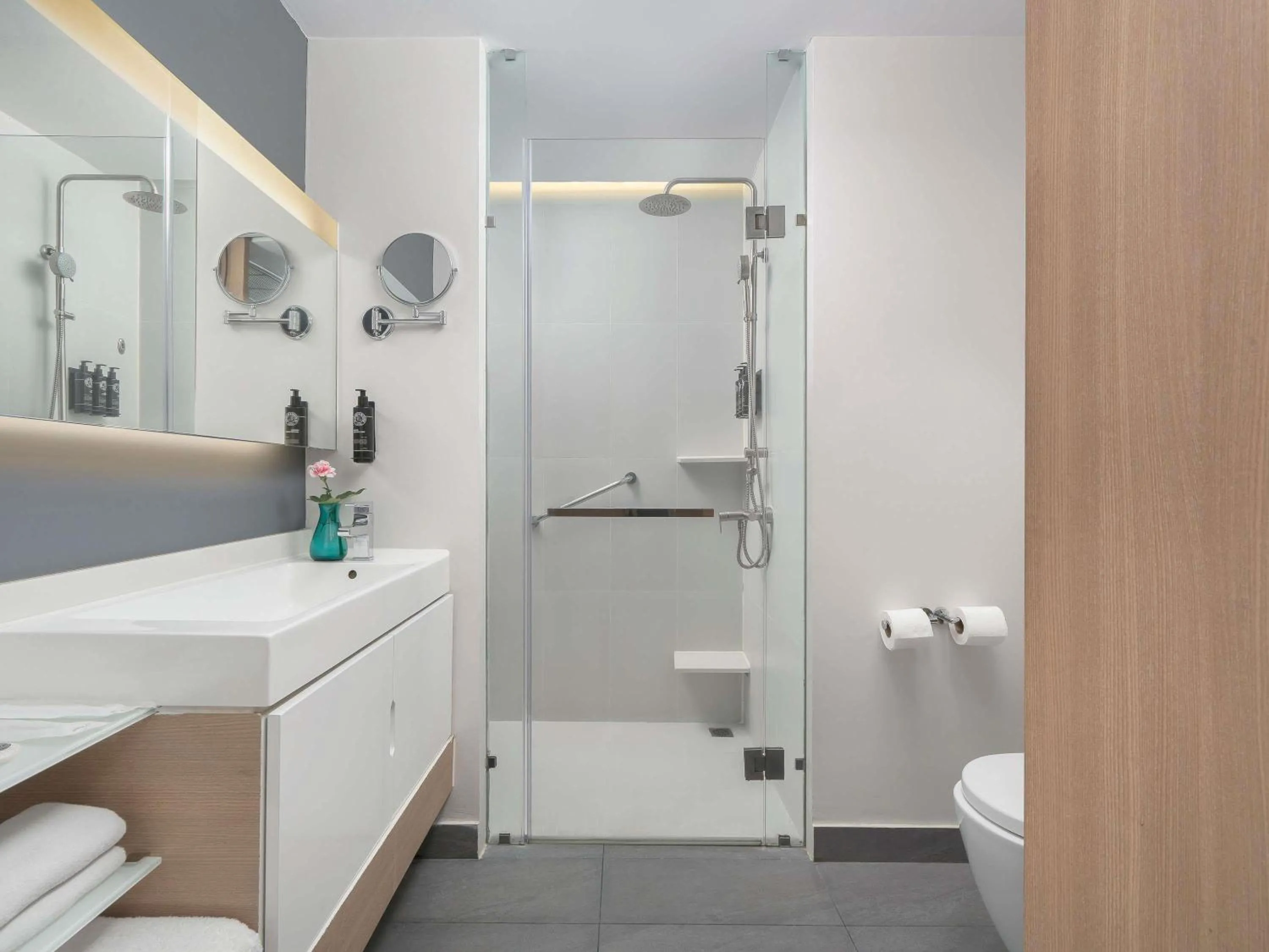 Superior Twin Room with Balcony and Pool View in Andaman Beach Hotel Phuket - Handwritten Collection