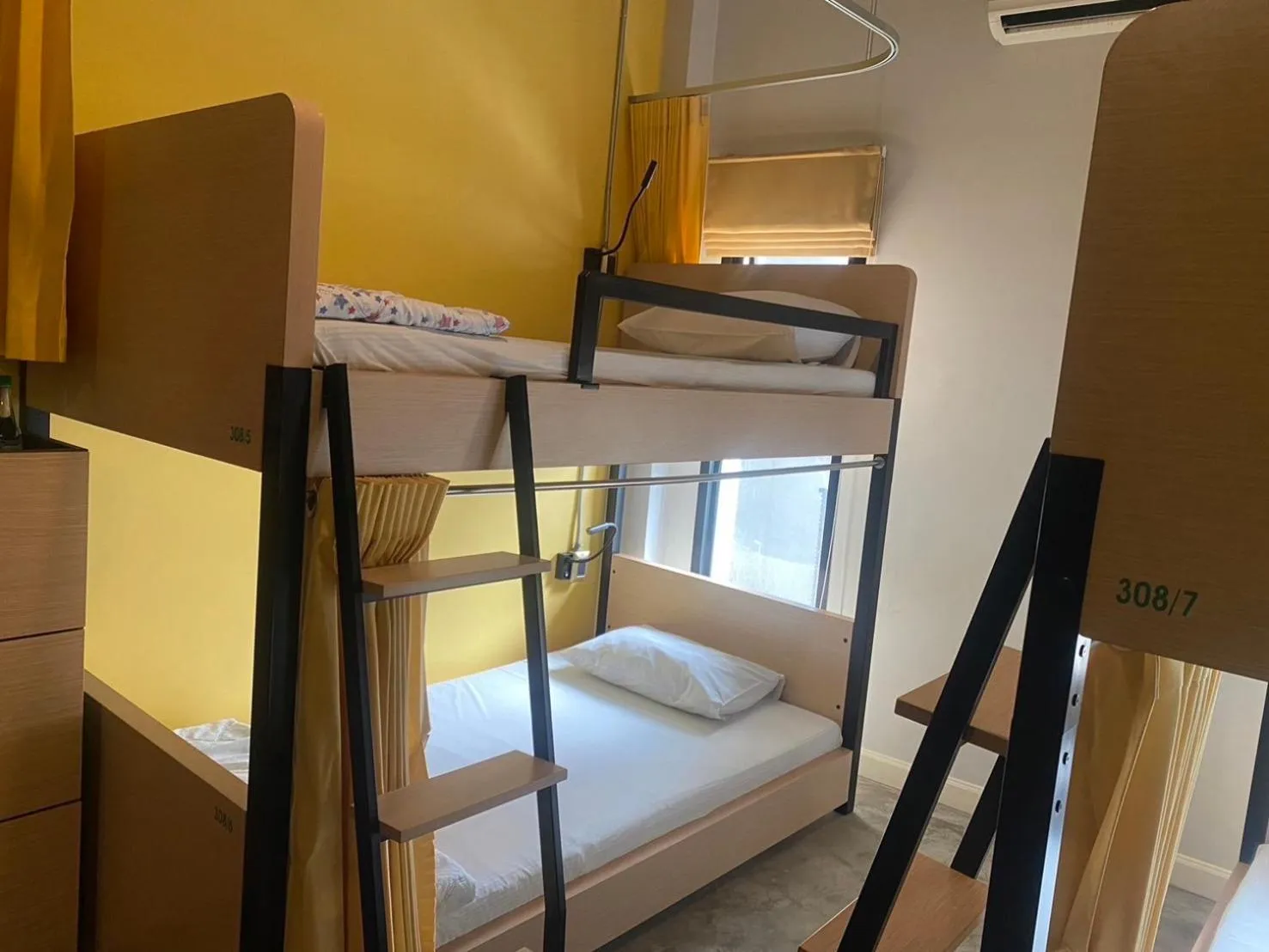 Bunk Bed in Mixed Dormitory Room in Bed@Town Hostel