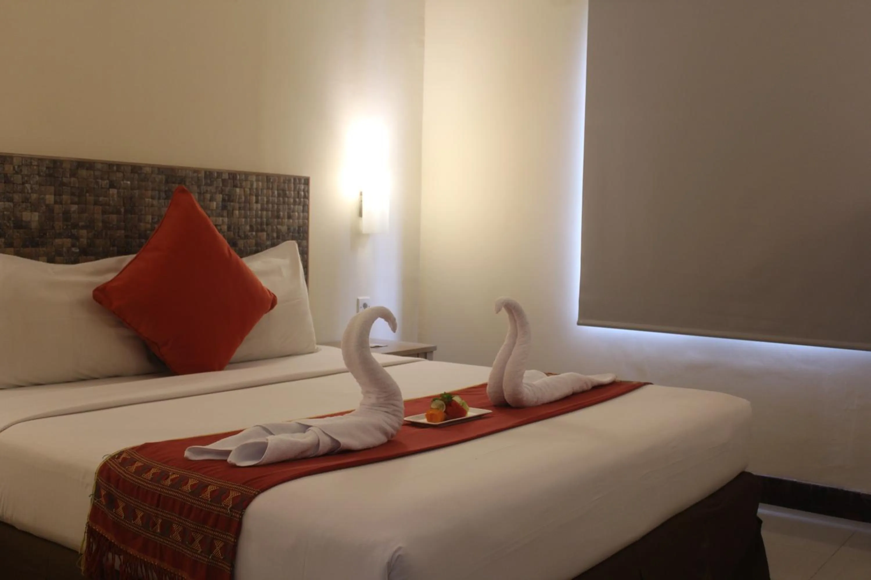 Queen Room in Greenotel Cilegon