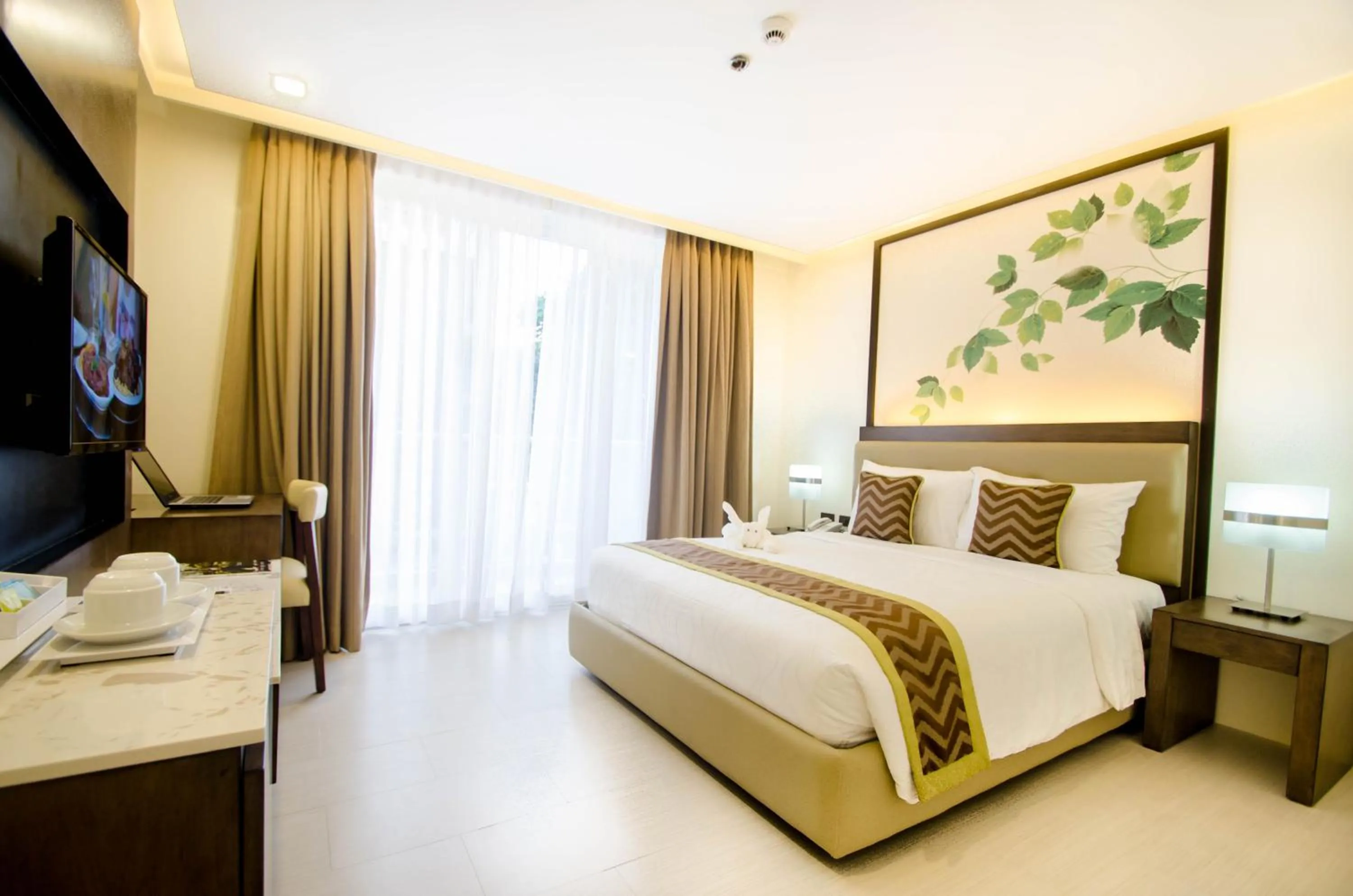 Deluxe with Veranda  in Boracay Haven Suites