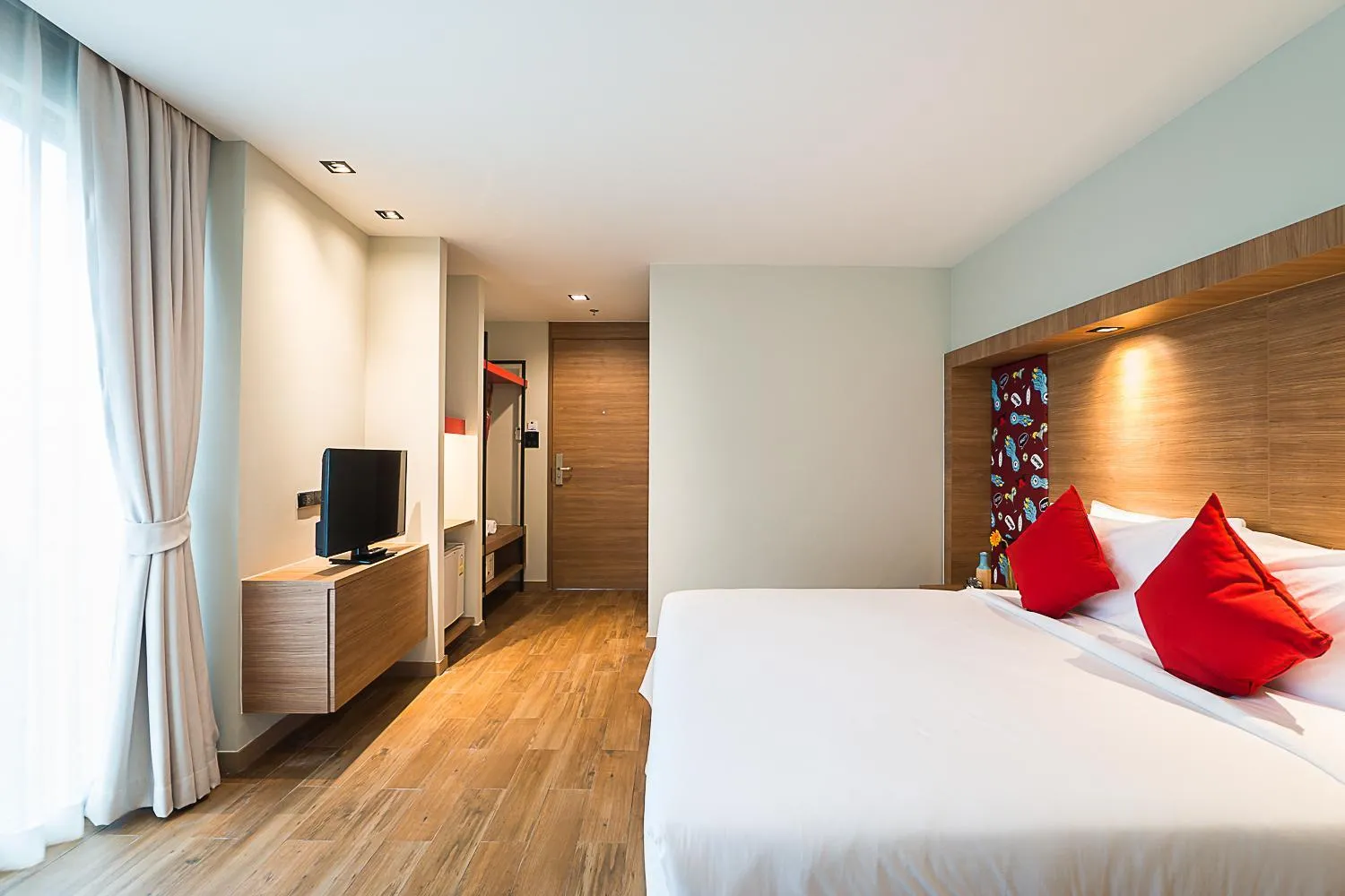 Deluxe Double or Twin Room in Sunshine Hip Hotel