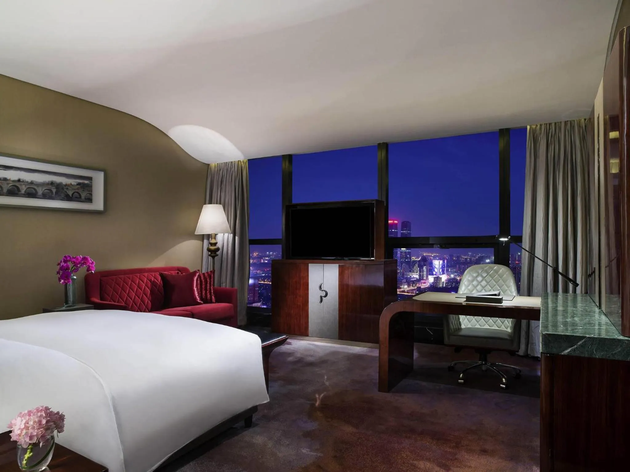 Superior King Room with Club Access in Sofitel Kunming