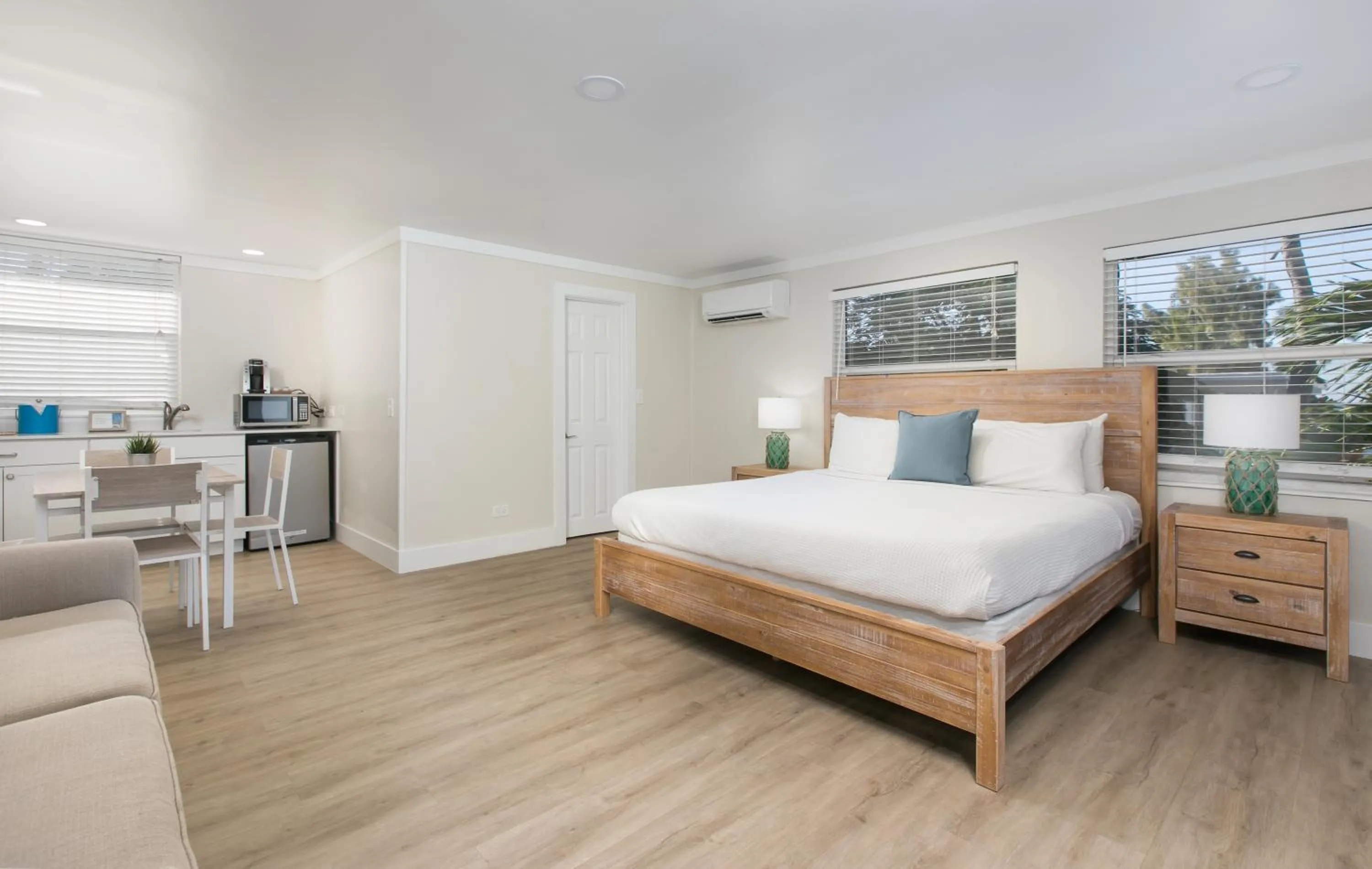 Superior King Suite in La Jolla Resort