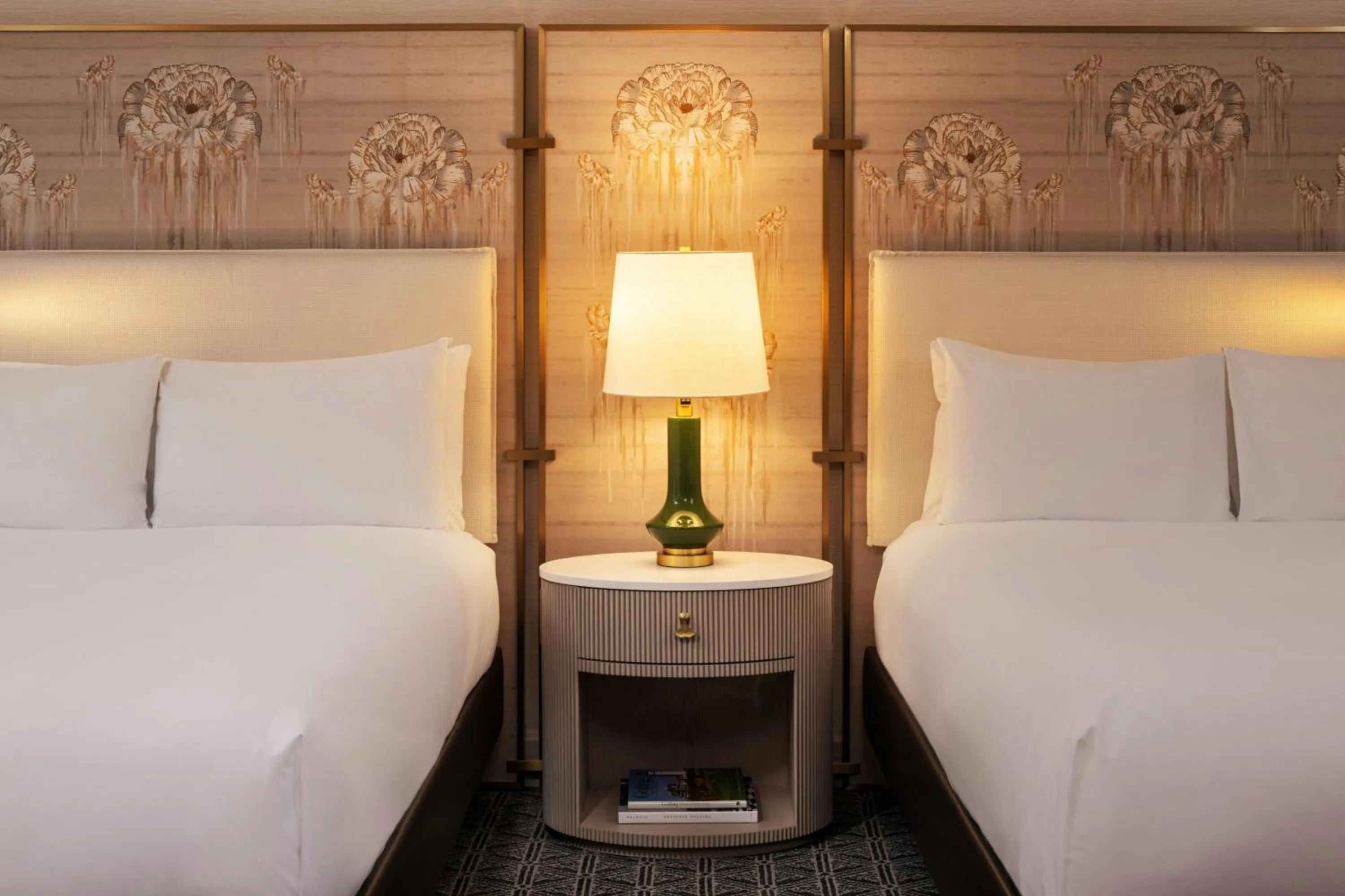 Standard Queen Room with Two Queen Beds in The Talbott, Autograph Collection