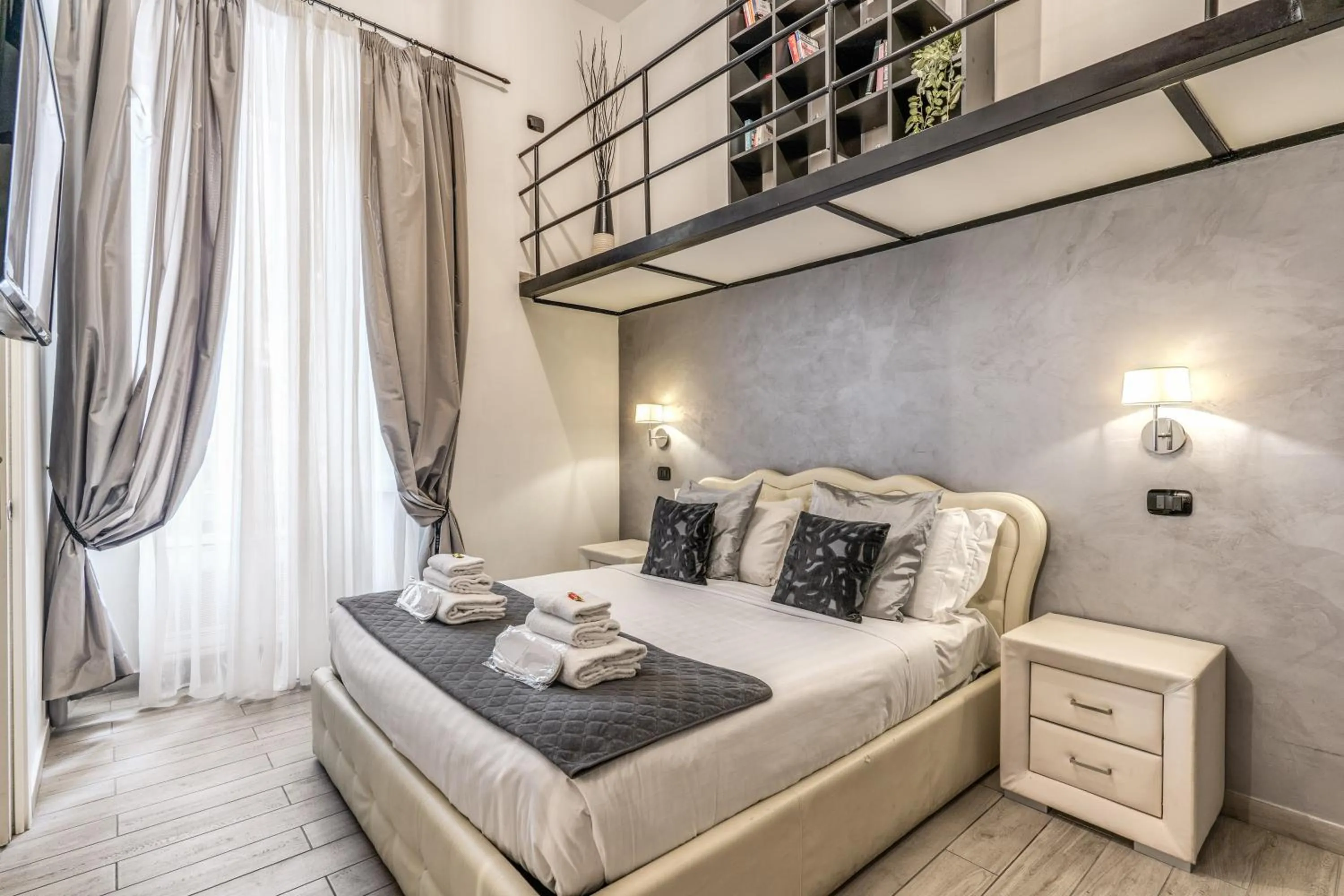Triple Room - single occupancy - Mezzanine in Operà Suites Pinciana