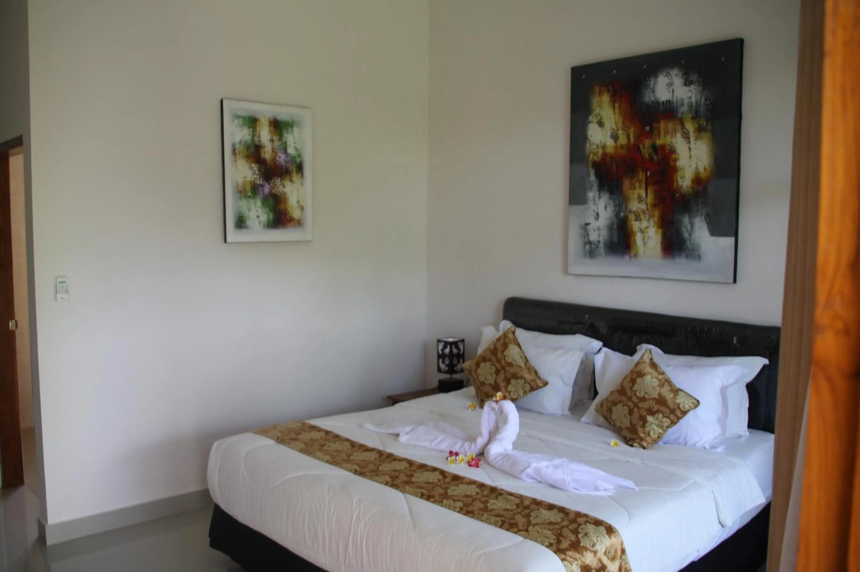  Deluxe Double Room with Balcony and Garden View in Ocean Villa Dive Resort - Tulamben