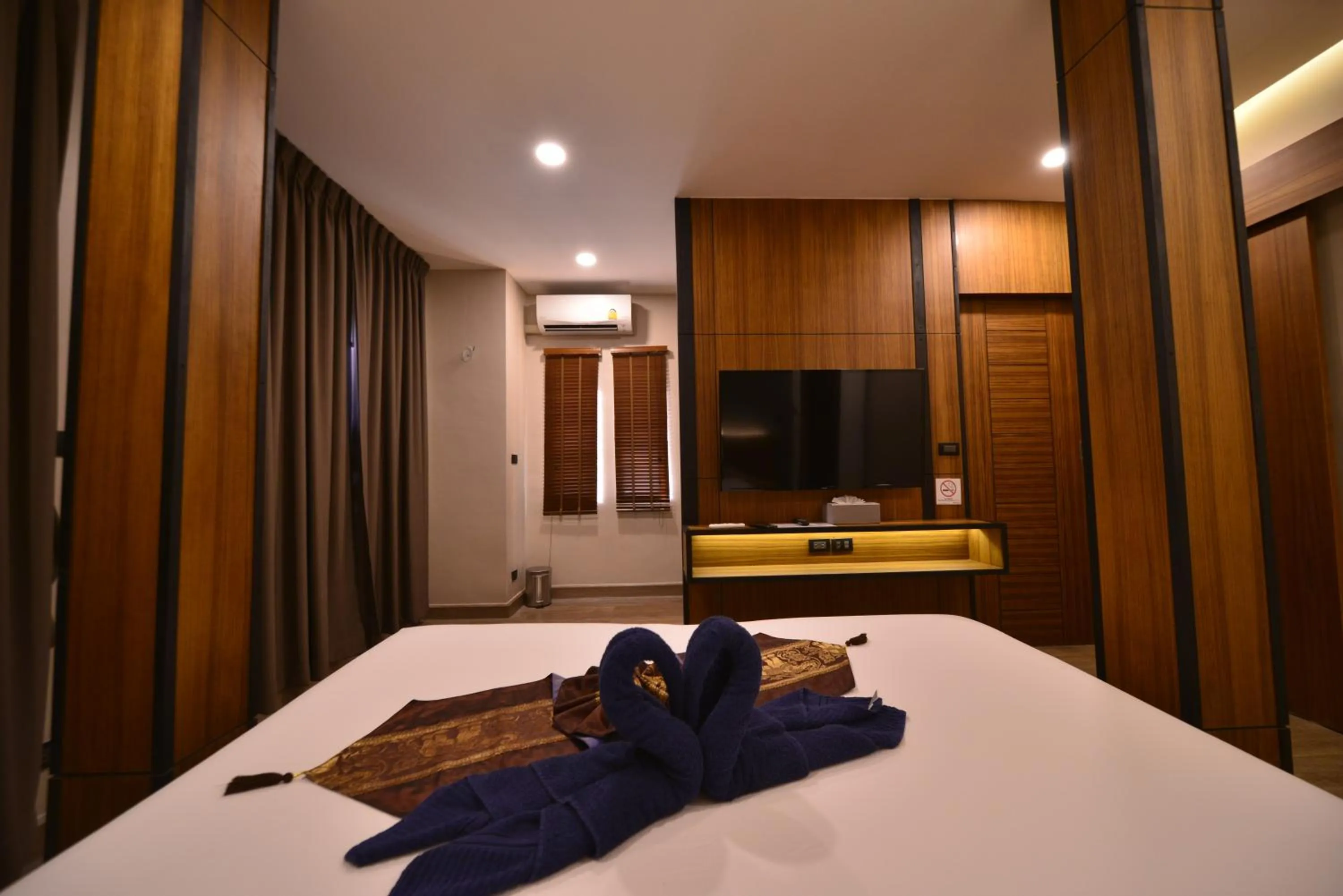 Two-Bedroom Suite in Sureena Hotel