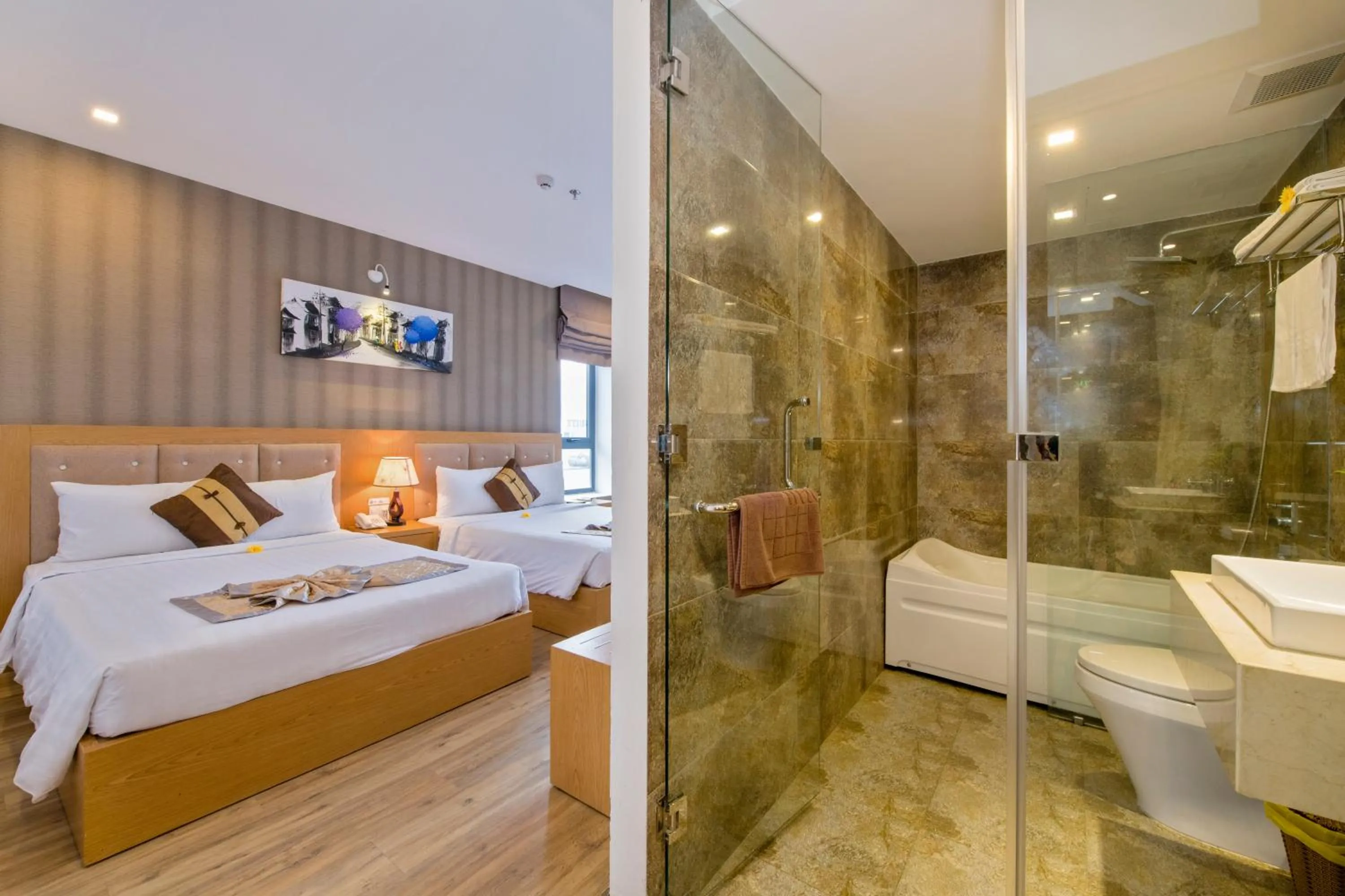 Deluxe Triple Room with Bathtub in Helios Boutique Hotel & Spa