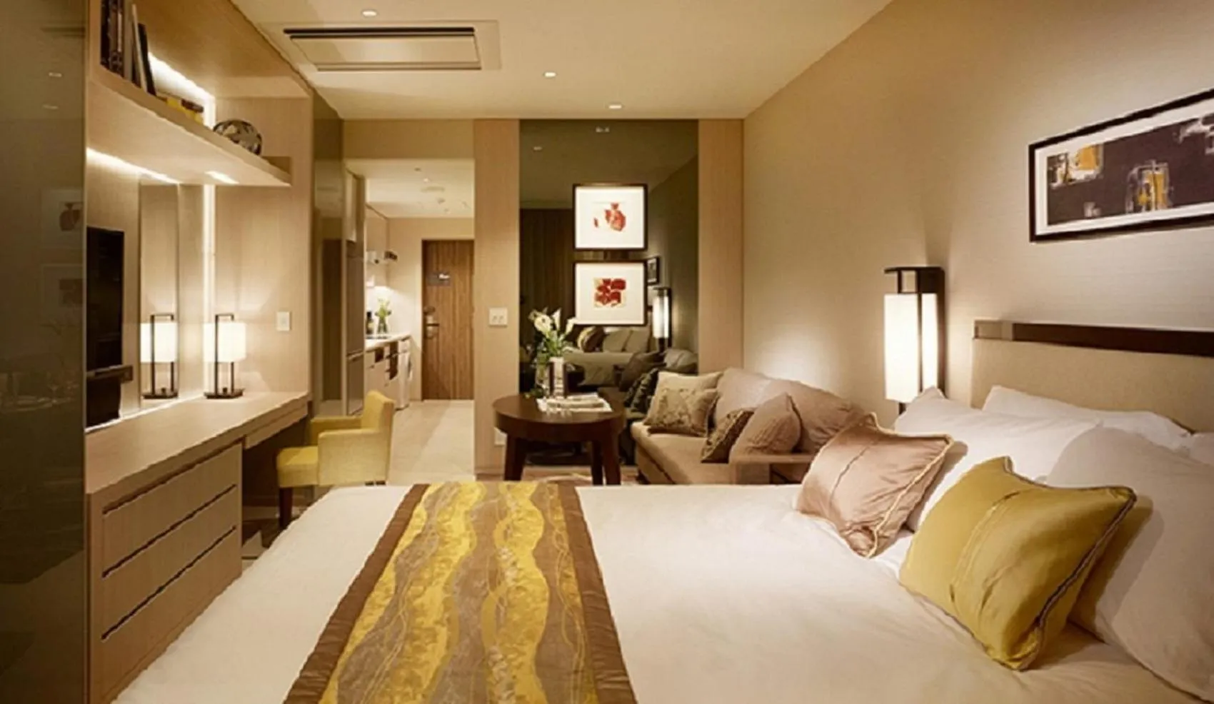 Superior Studio in Oakwood Premier Tokyo