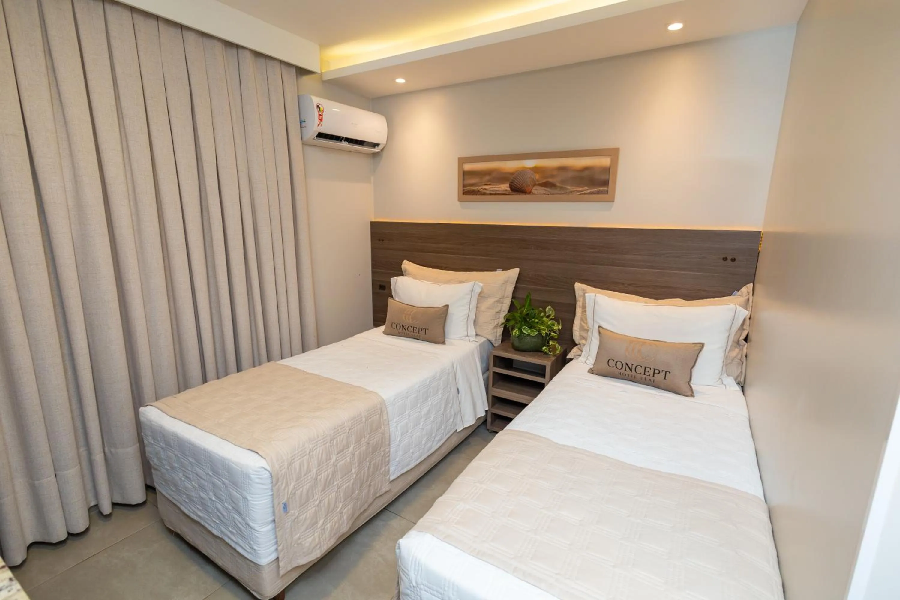 Budget Twin Room in Concept Hotel Flat