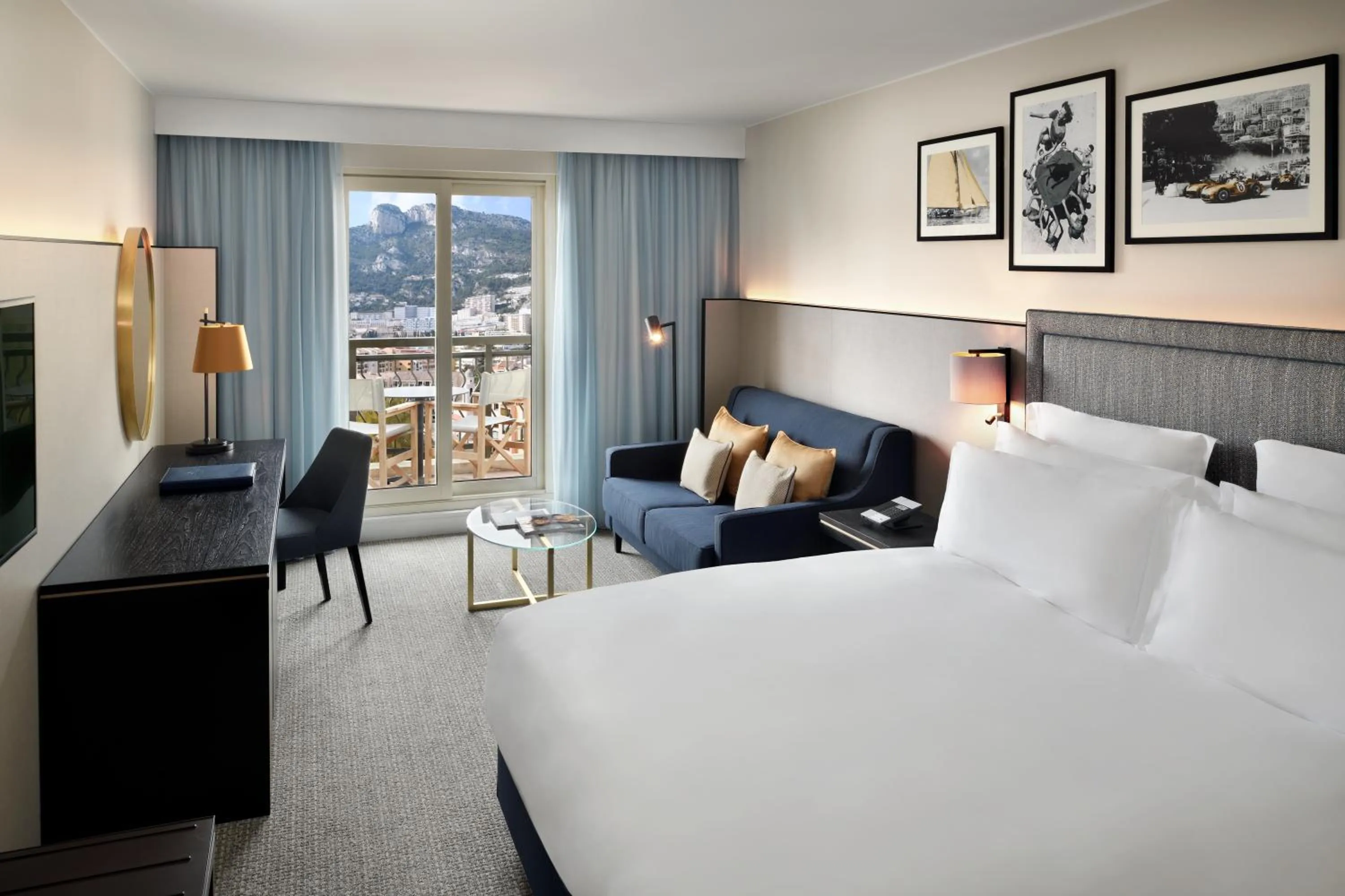 Deluxe King Room with Sofa Bed in Columbus Hotel Monte-Carlo, Curio Collection by Hilton