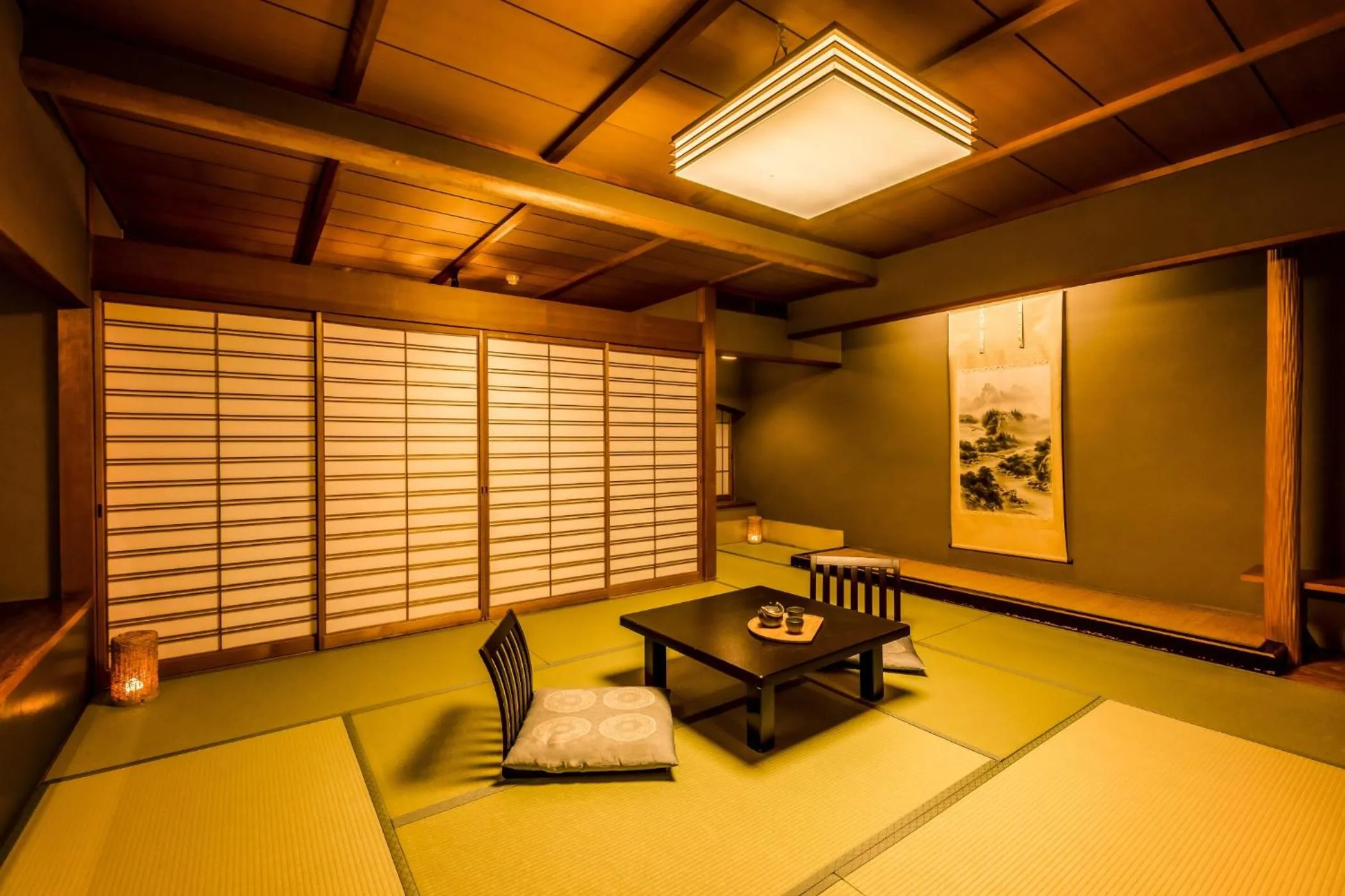 Japanese-Style Room in Ooedo Onsen Monogatari Premium Kaga Maruya