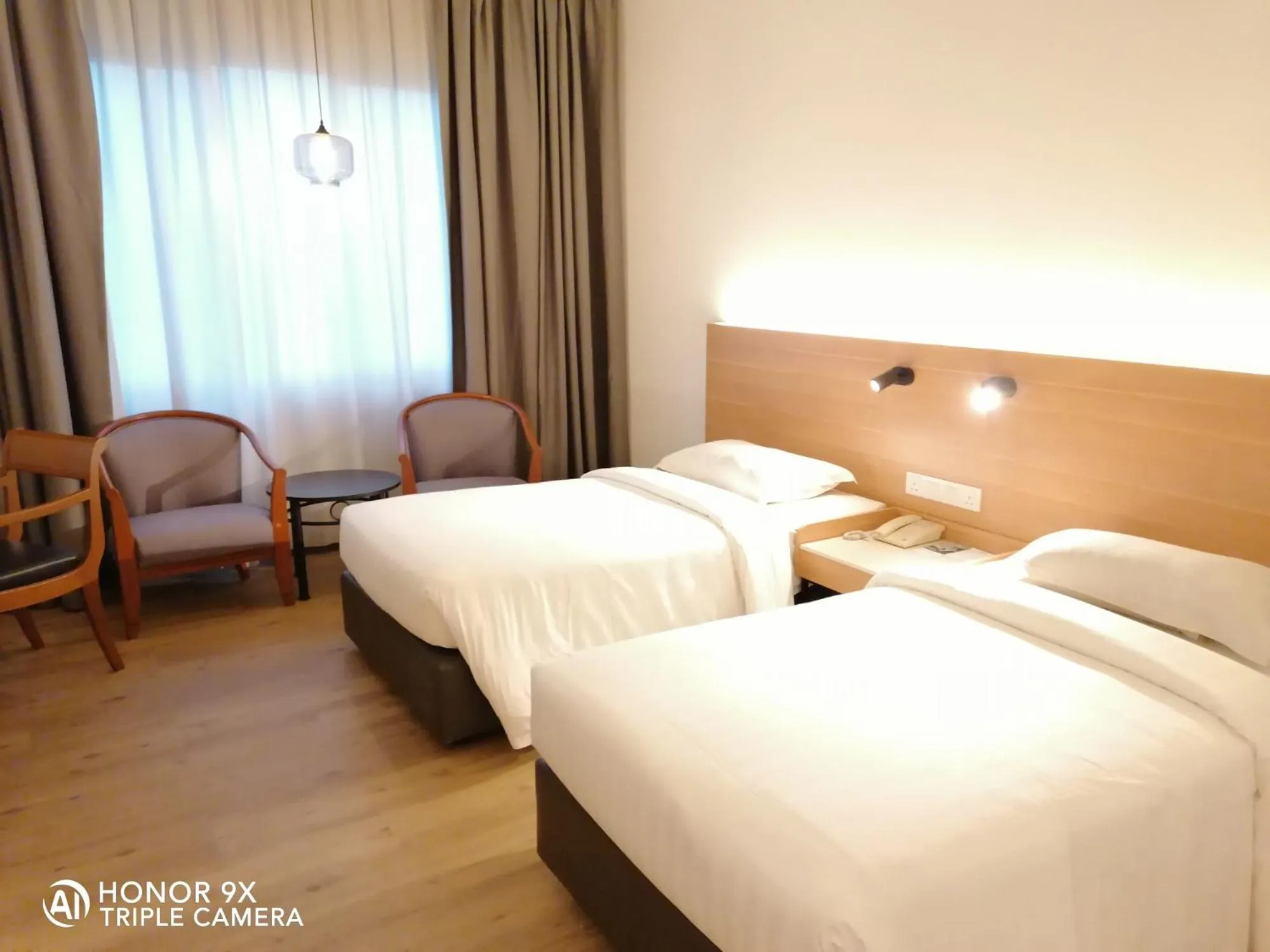 New Renovated Room - 2 Single Bed, Non Smoking in Crystal Crown Hotel Harbour View, Port Klang