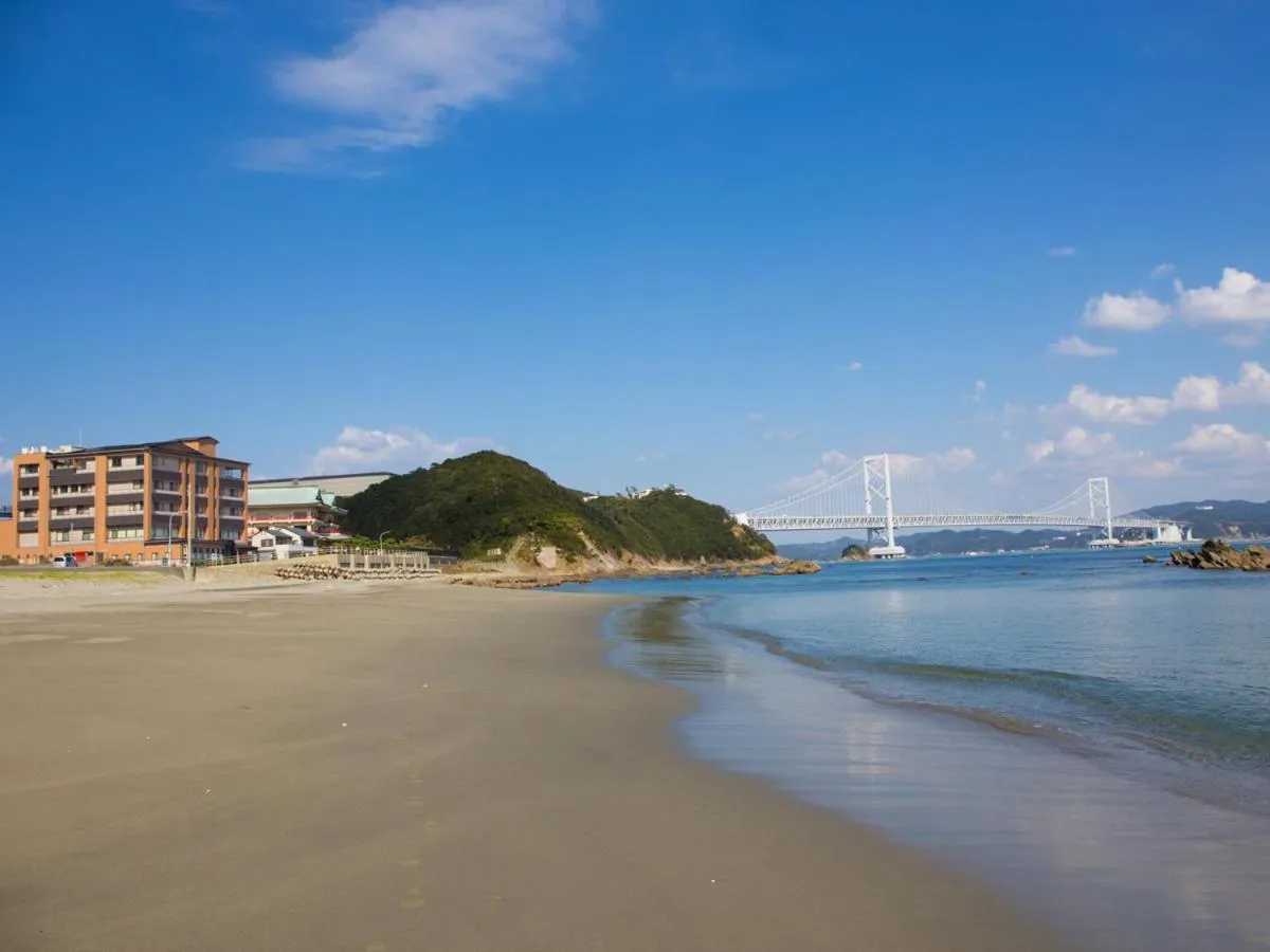 Family Room with Shared Bathroom in Seaside Hotel Taimaru Kaigetsu