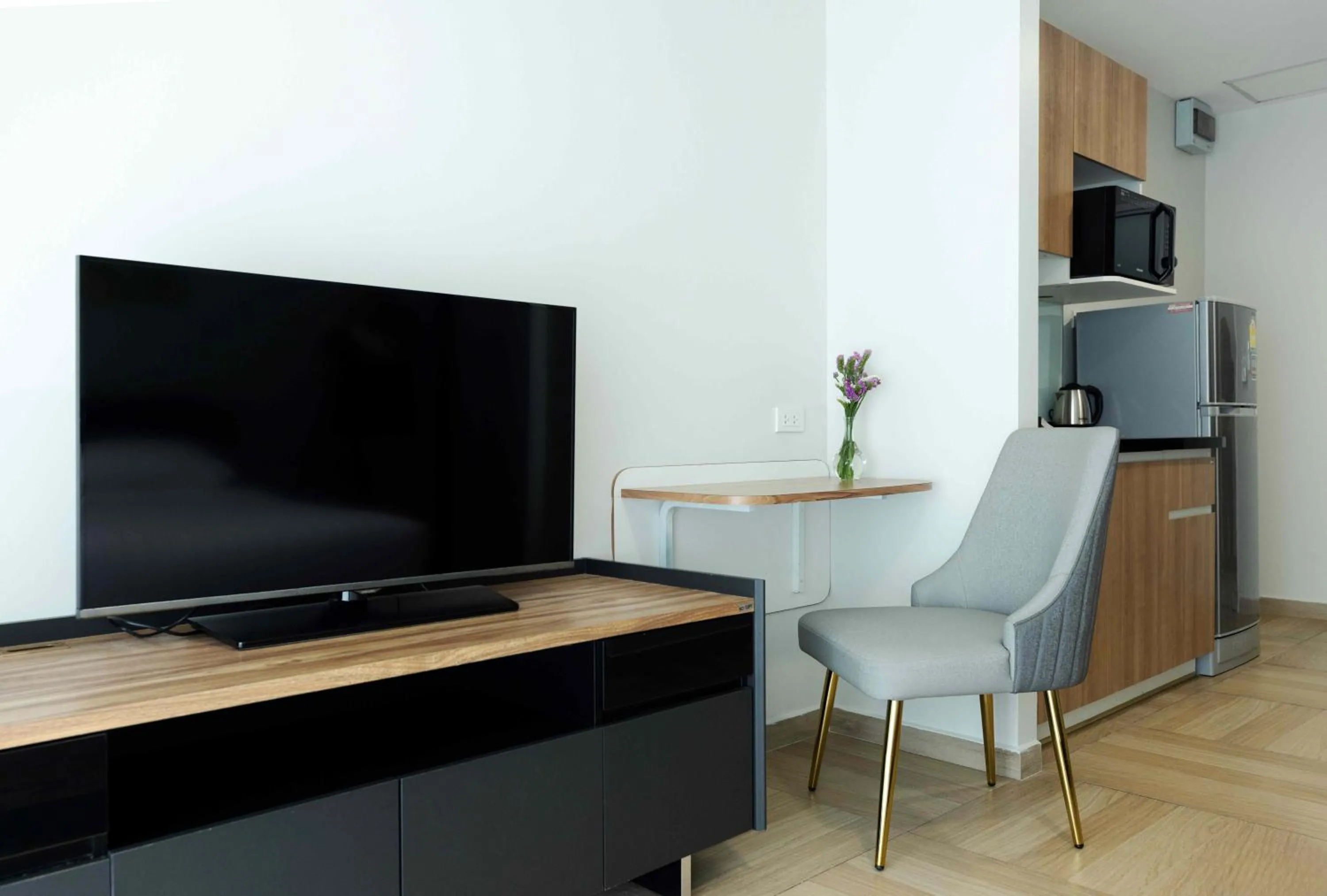 Studio Queen in Chiva Bangkok Hotel