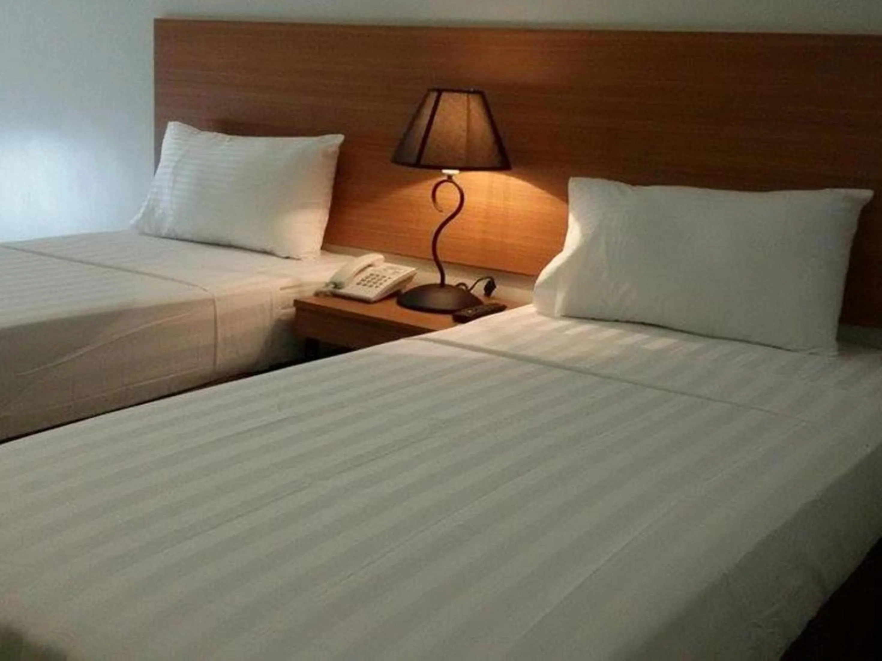 Superior Twin Room in Mango Suites - Isabela