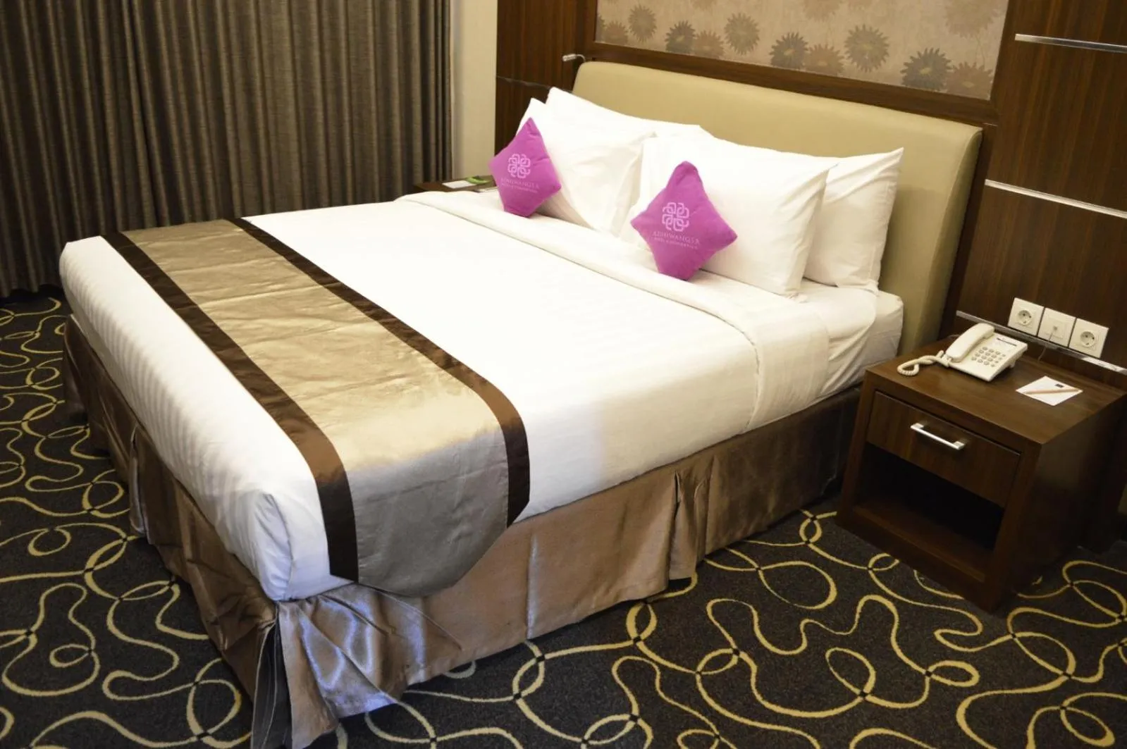 Superior Double Room in Adhiwangsa Hotel