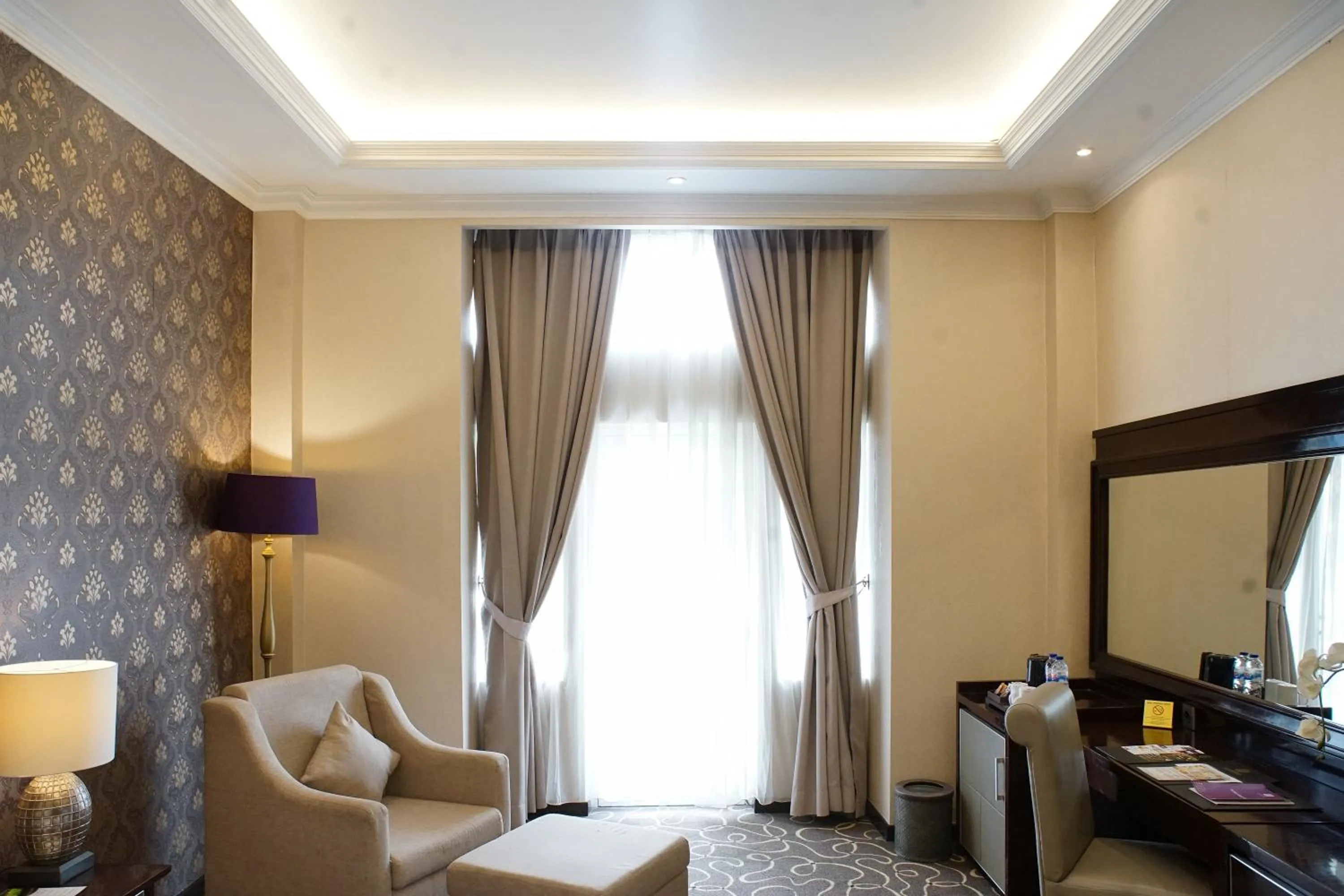 Junior Suite in Adhiwangsa Hotel