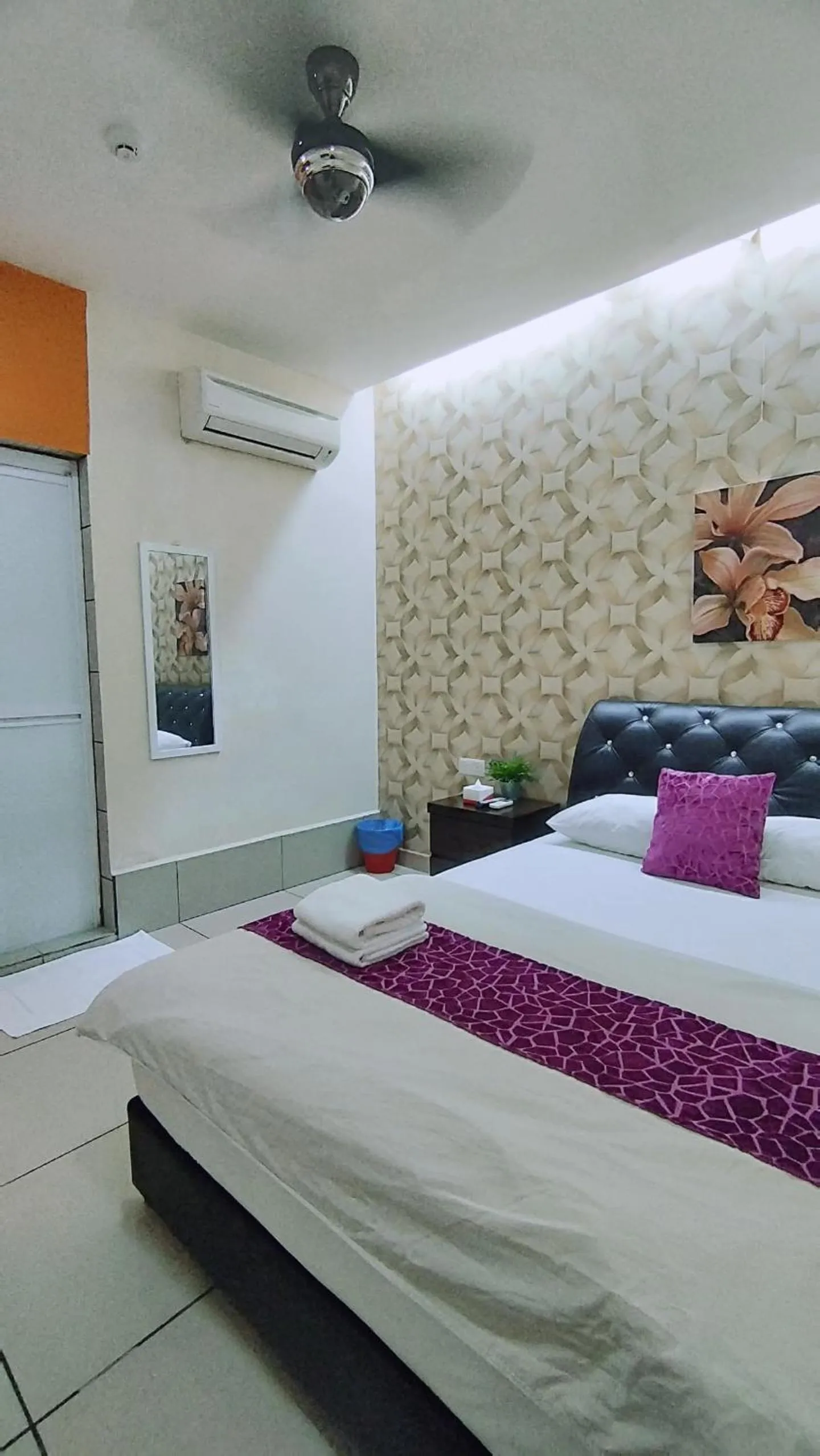 Deluxe Double Room in Mimilala Hotel @ i-City, Shah Alam