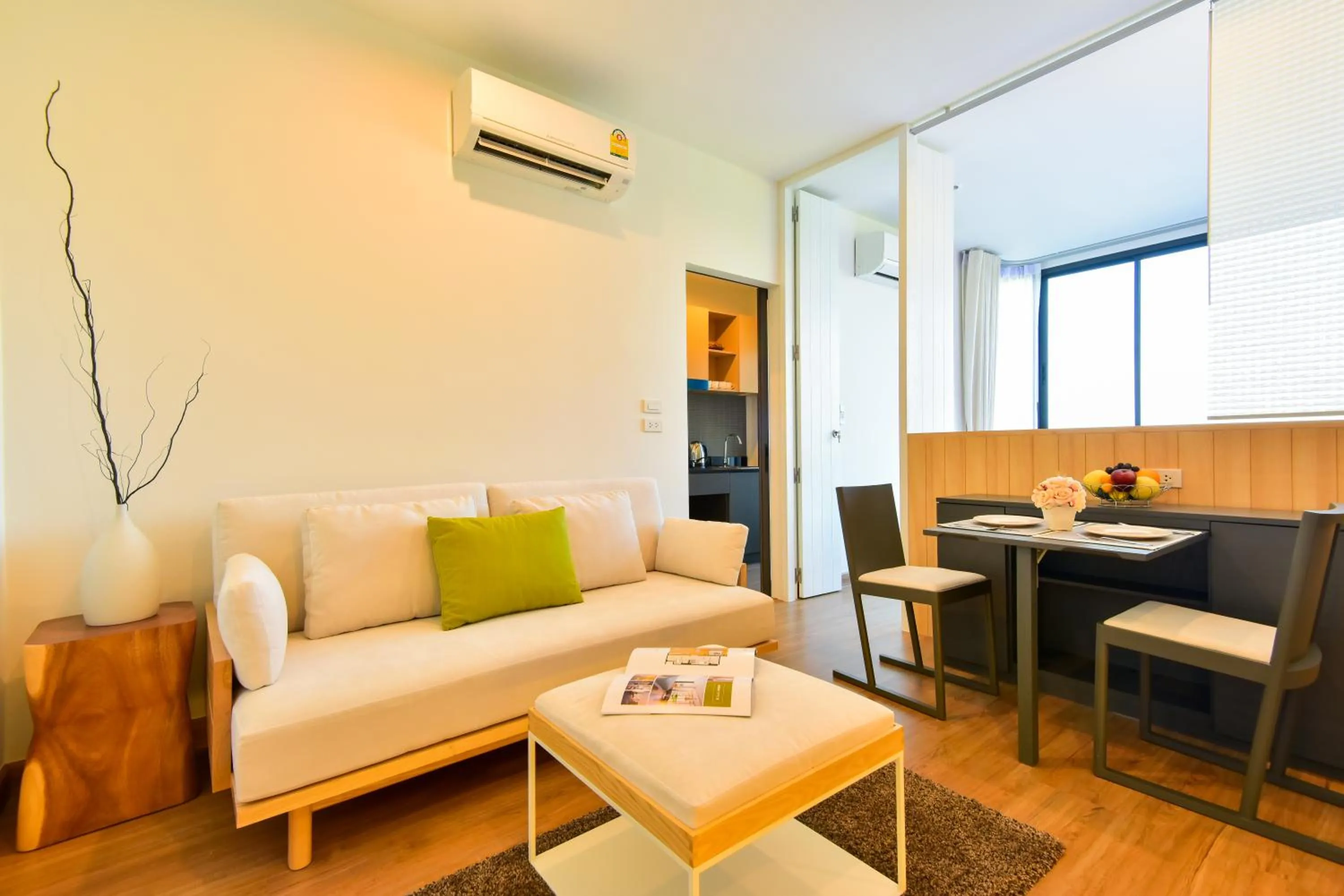 One-Bedroom Suite in Hill Myna Condotel Official Account