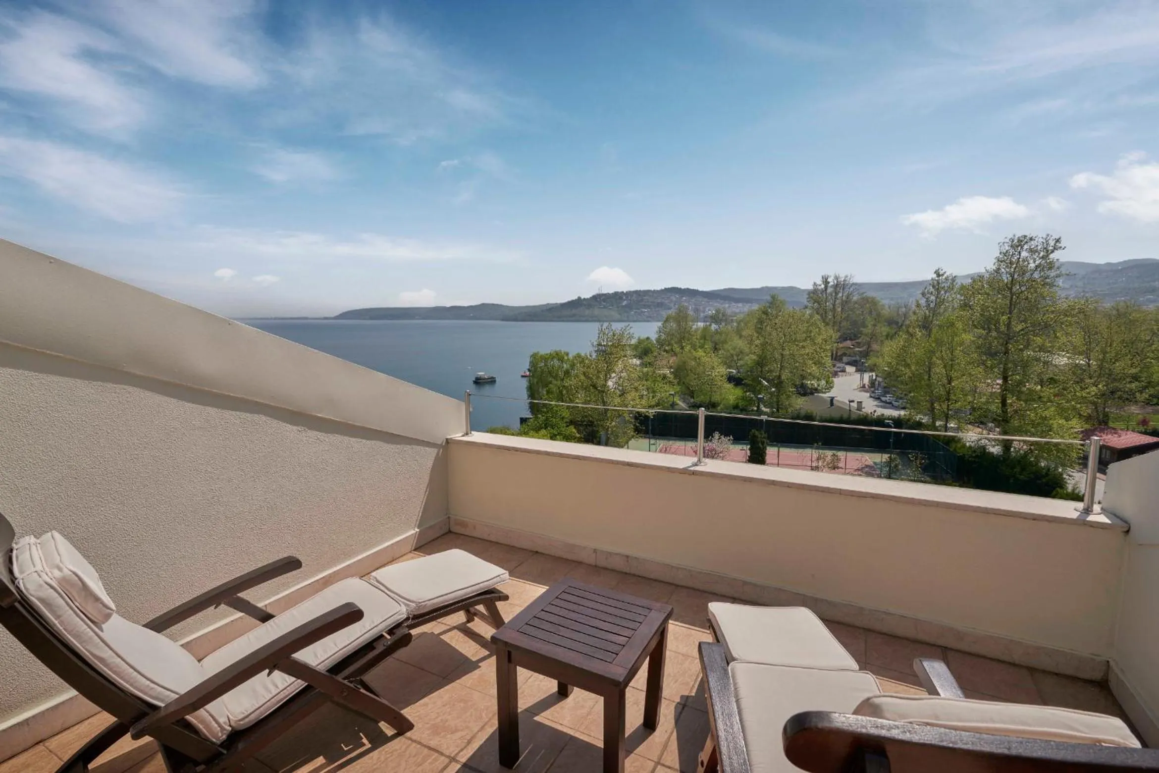 Superior Suite in Richmond Nua Wellness Spa - Adult Only