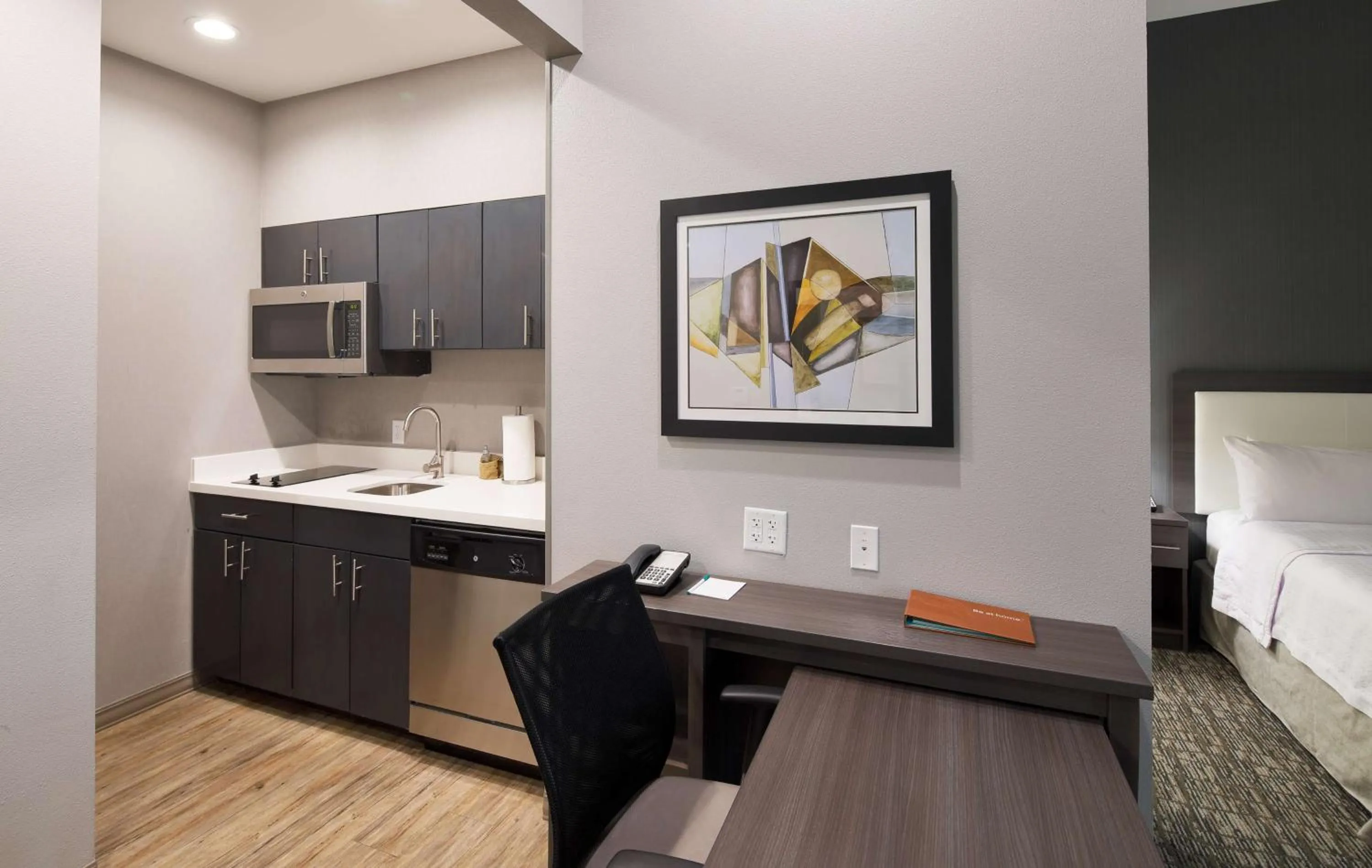 King Studio Suite - Hearing Access/Non-Smoking in Homewood Suites By Hilton Topeka