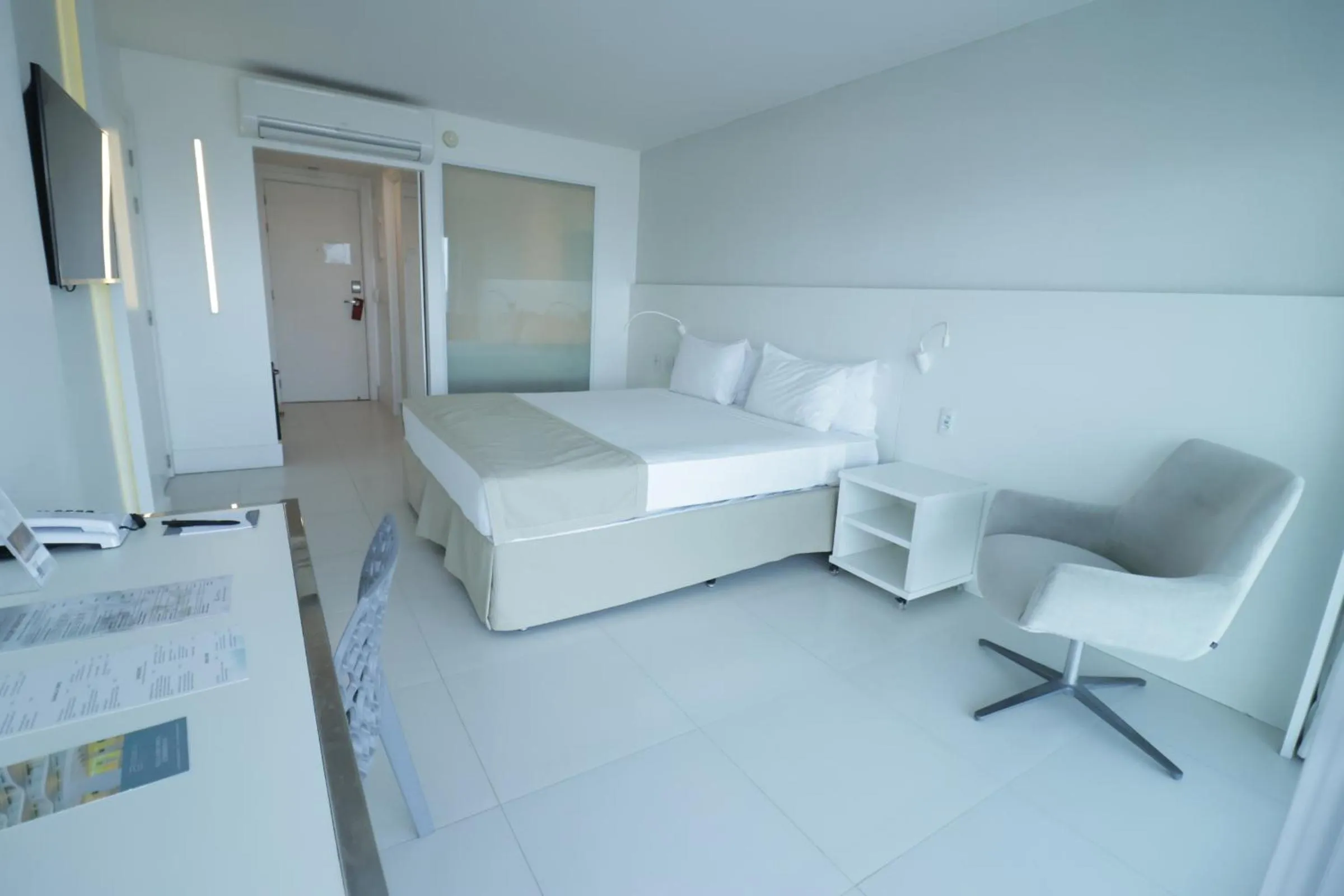 Quadruple Room with Sea View in CDesign Hotel