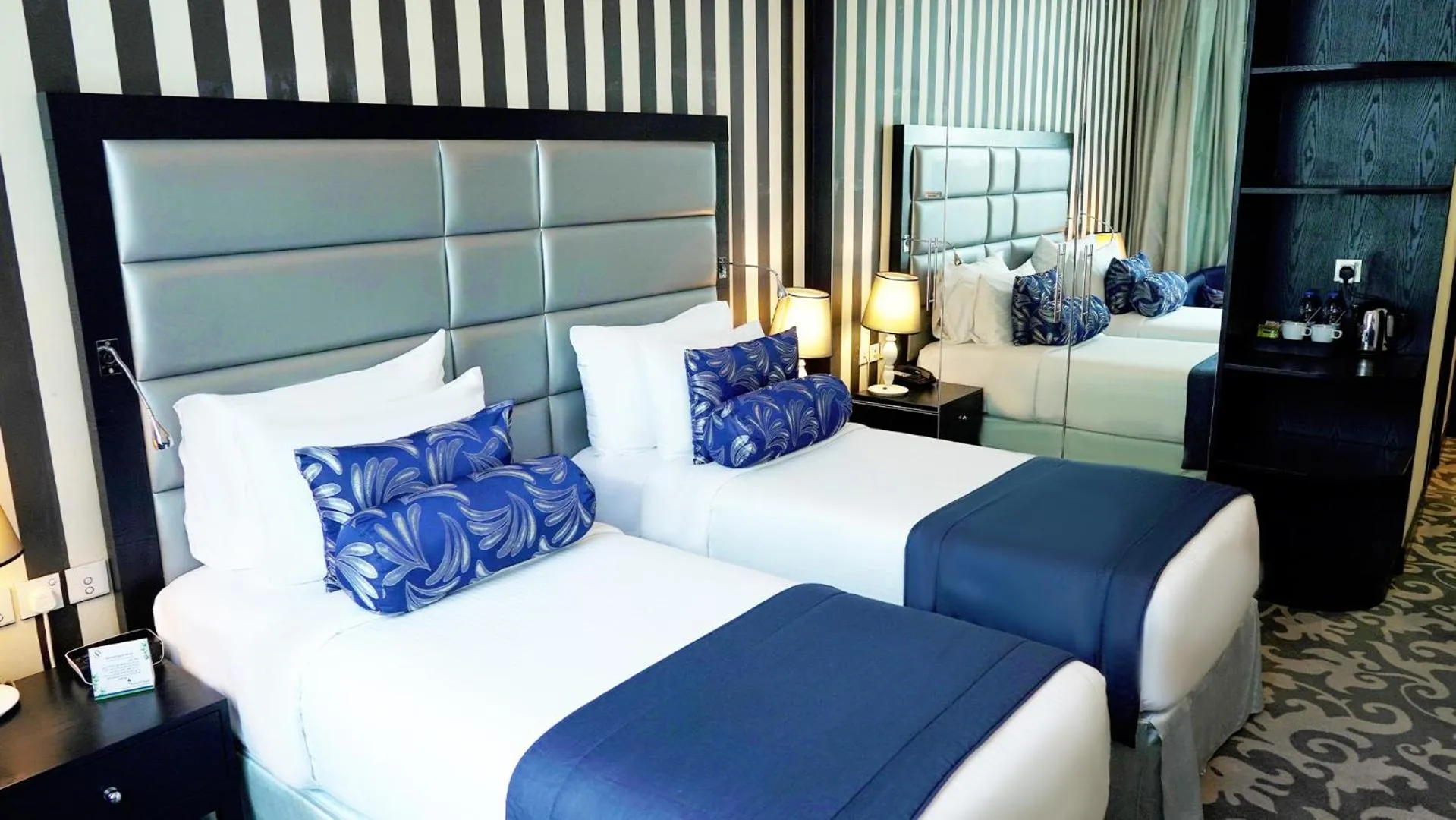 Premium Twin Room in Signature 1 Hotel Tecom