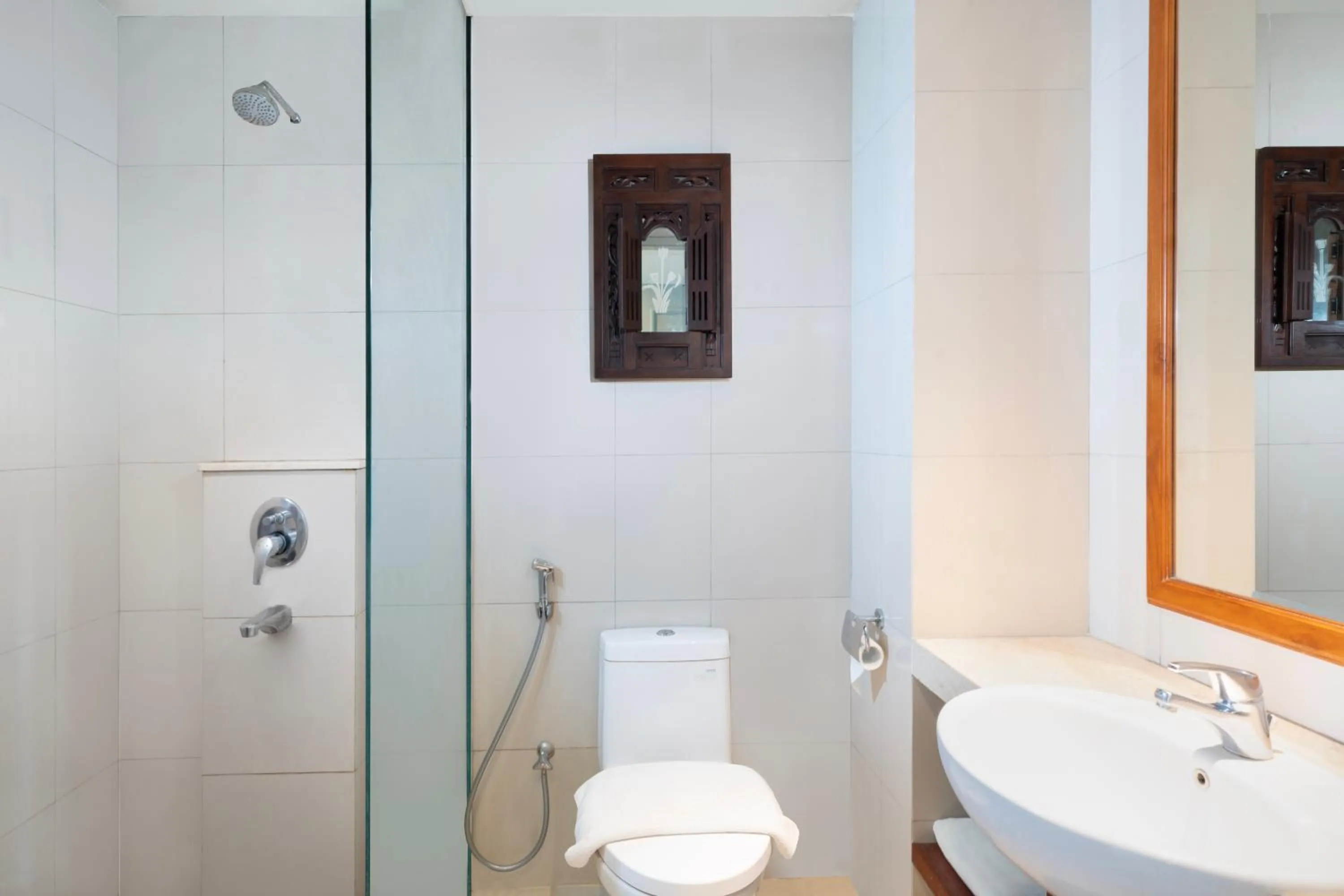 Deluxe King Room with Pool View in Hotel Indies Heritage Prawirotaman