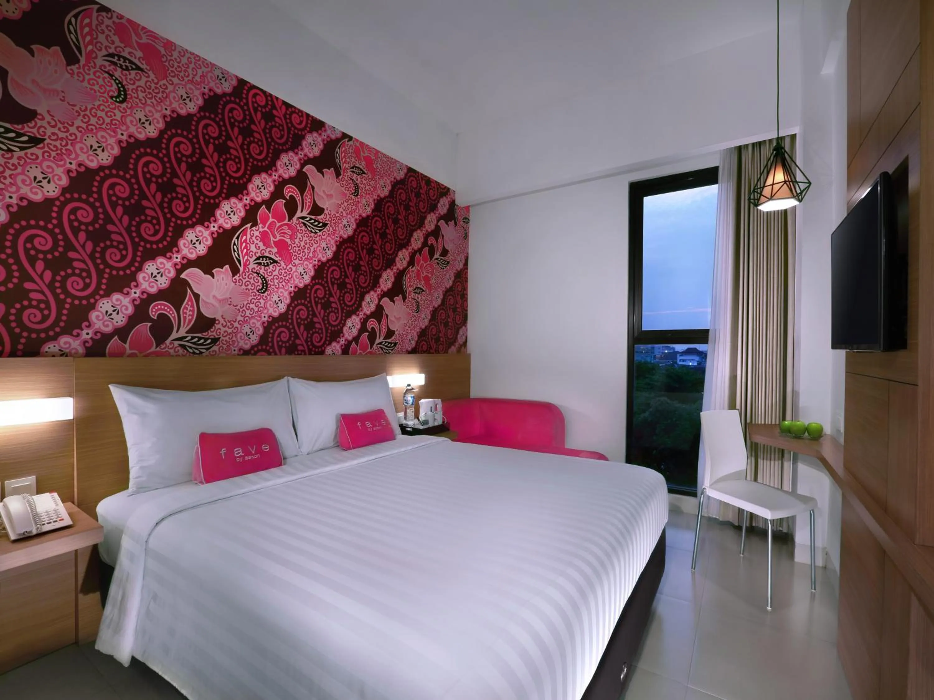 Deluxe Double Room in favehotel Malioboro - Yogyakarta