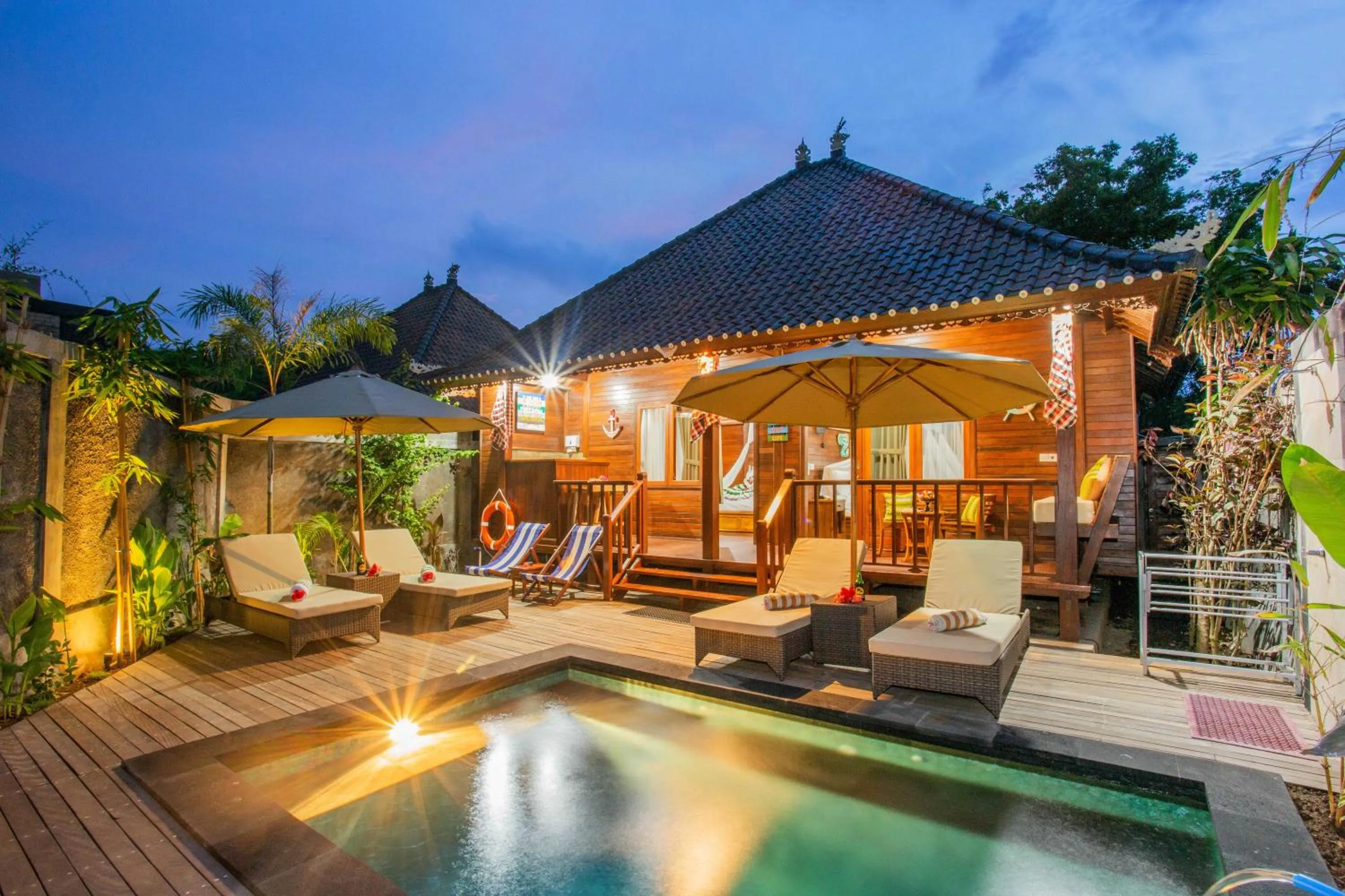 Two-Bedroom Villa with Private Pool in Sunset Garden Nusa Lembongan