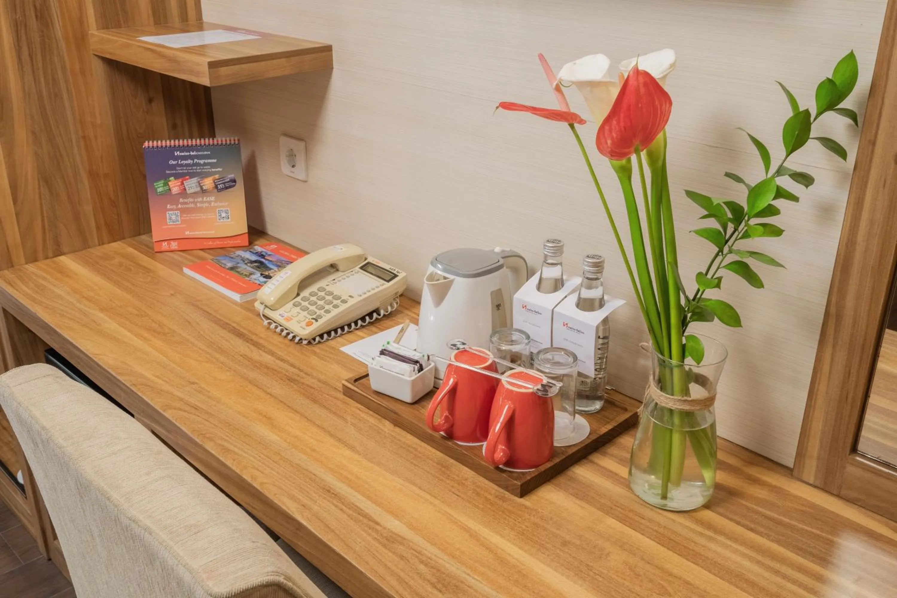 Deluxe Room with Pool Access in Swiss-Belinn Seminyak