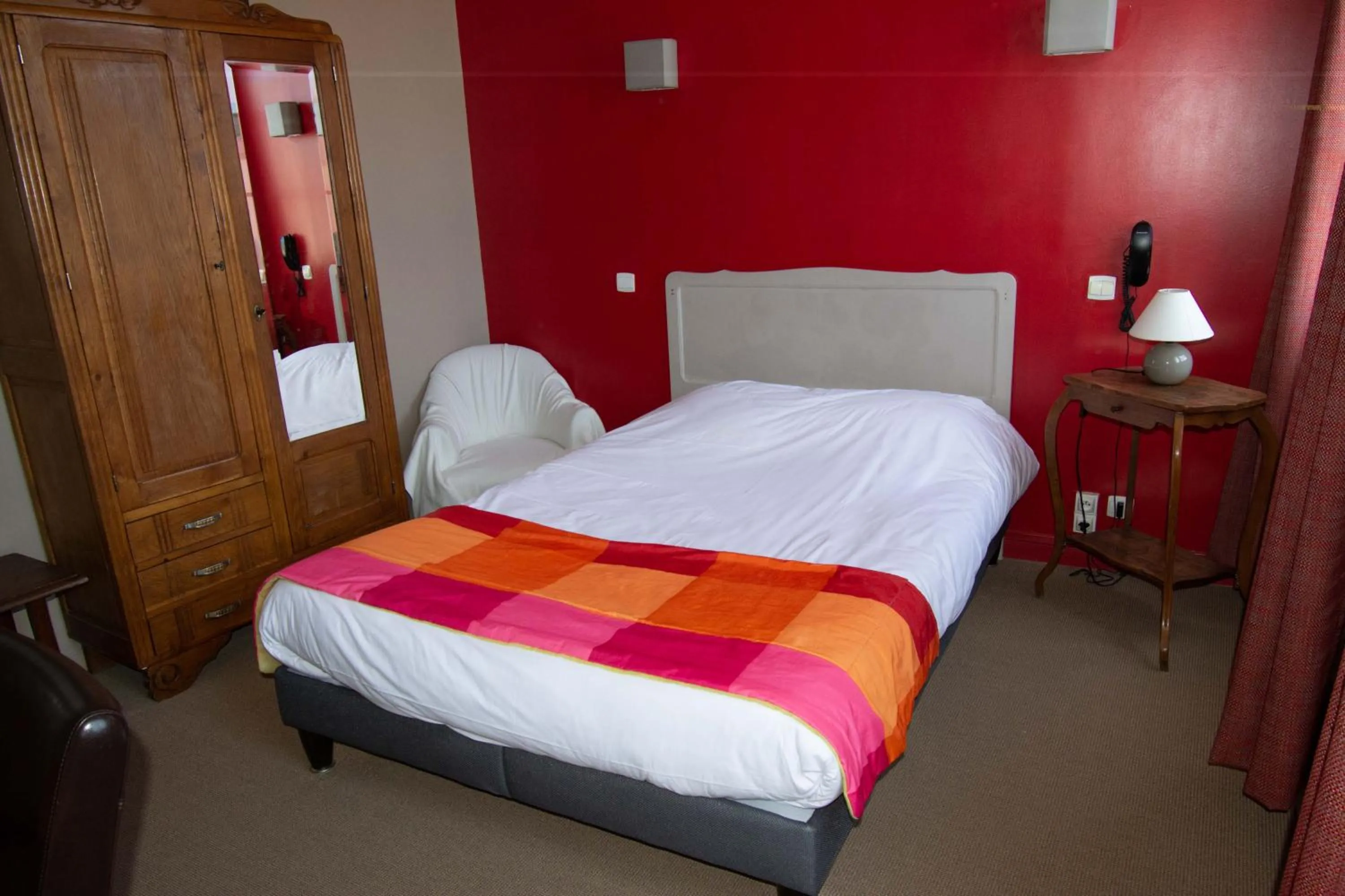 Double Room in Logis - Hotel & Restaurant La Corne d 'Abondance