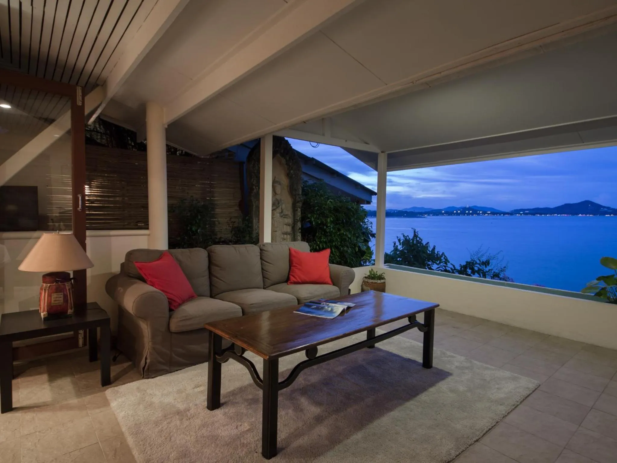 Ocean View executive one bedroom villa in Boujis Boutique Resort