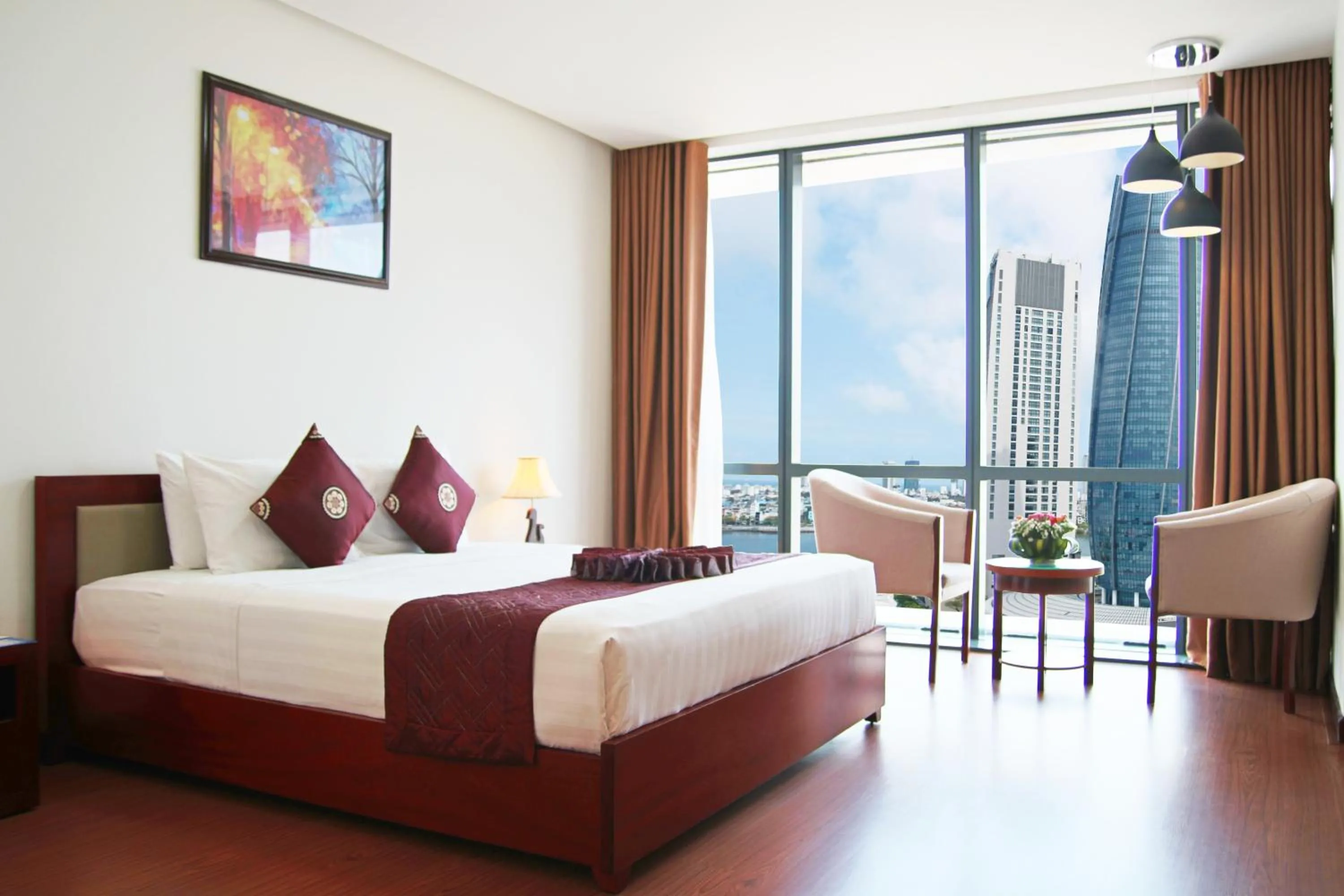 Superior Double Room with River View in Da Nang Han River Hotel