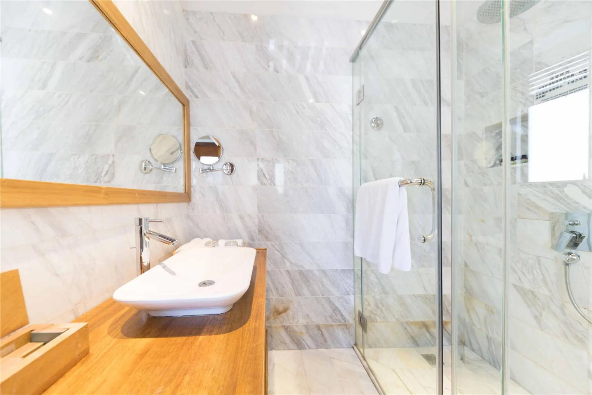 Double Room in Dali Old Courtyard Boutique Inn