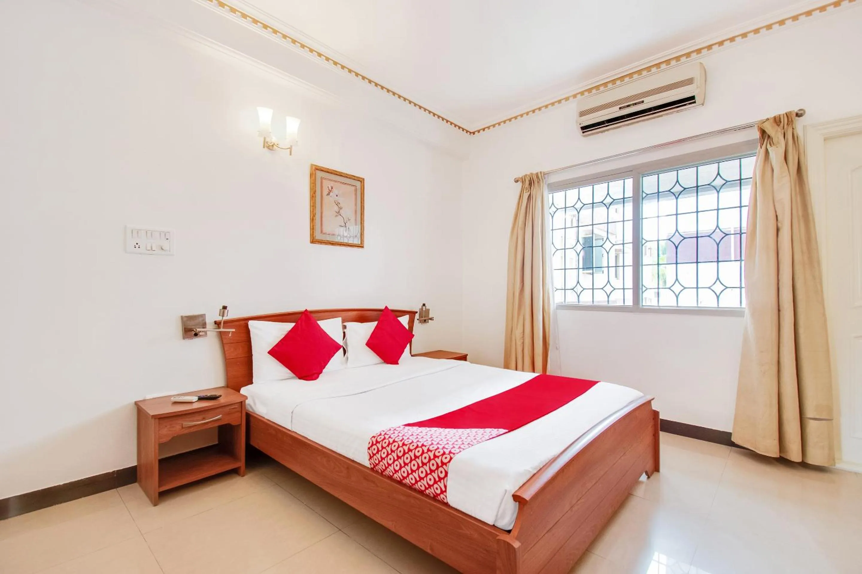 Standard Double Room - single occupancy in Super Hotel O Resida Elite Service Apartments Near Manipal hospital