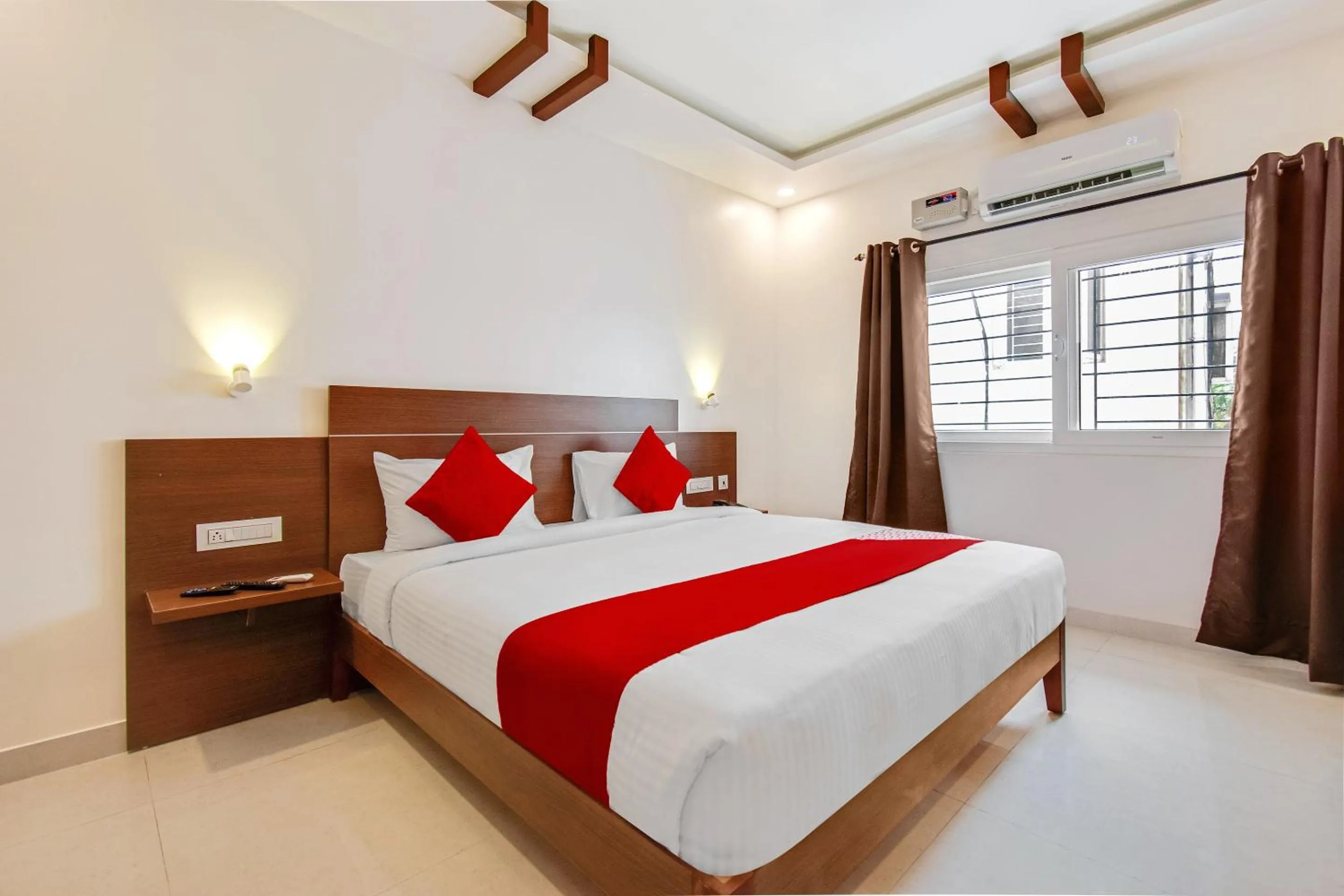 Super Hotel O Resida Elite Service Apartments Near Manipal hospital