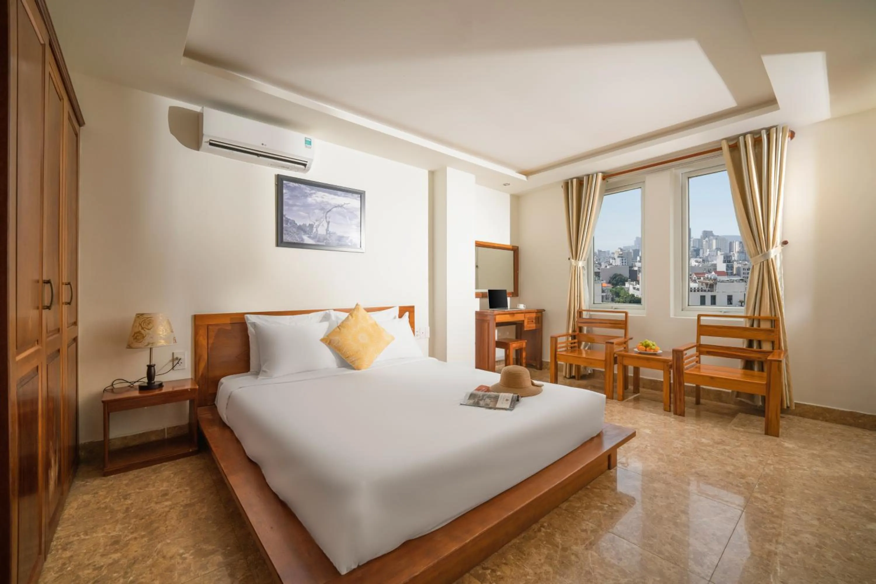 Superior Double Room with City View in Titan Hotel Da Nang