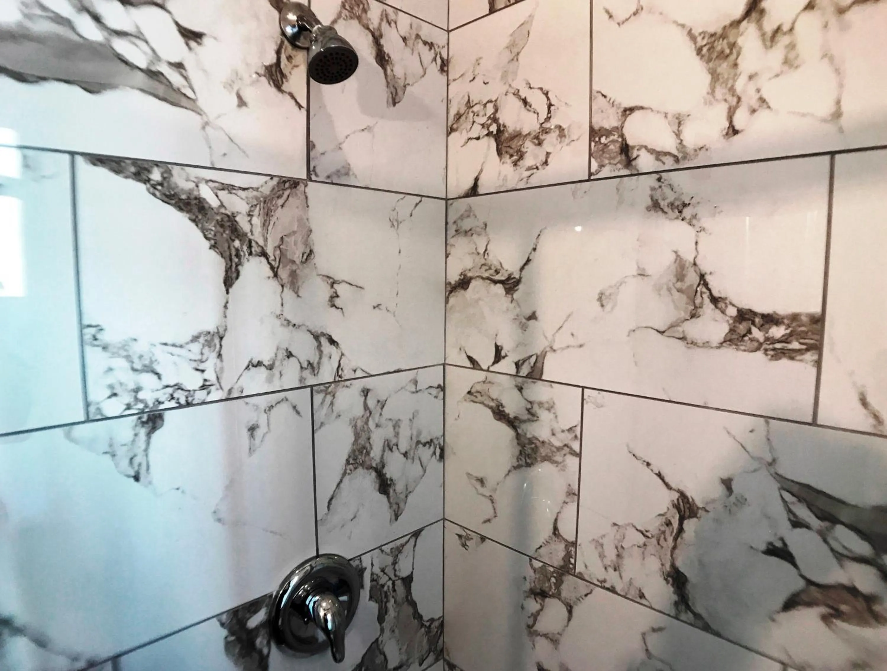 Double Room with Private Bathroom in HighRoad Washington DC